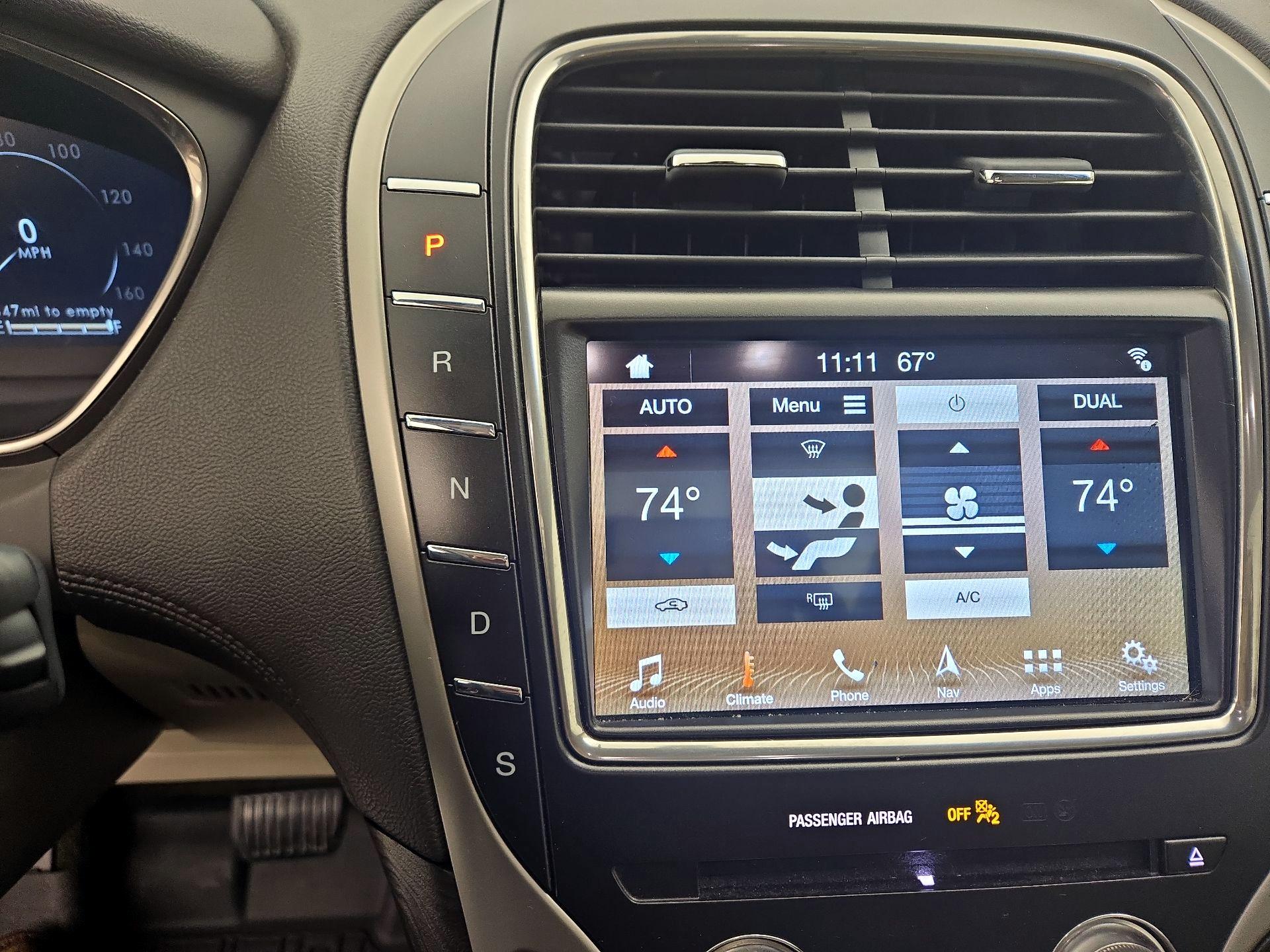Thumbnail: 2019 Lincoln Nautilus - 18