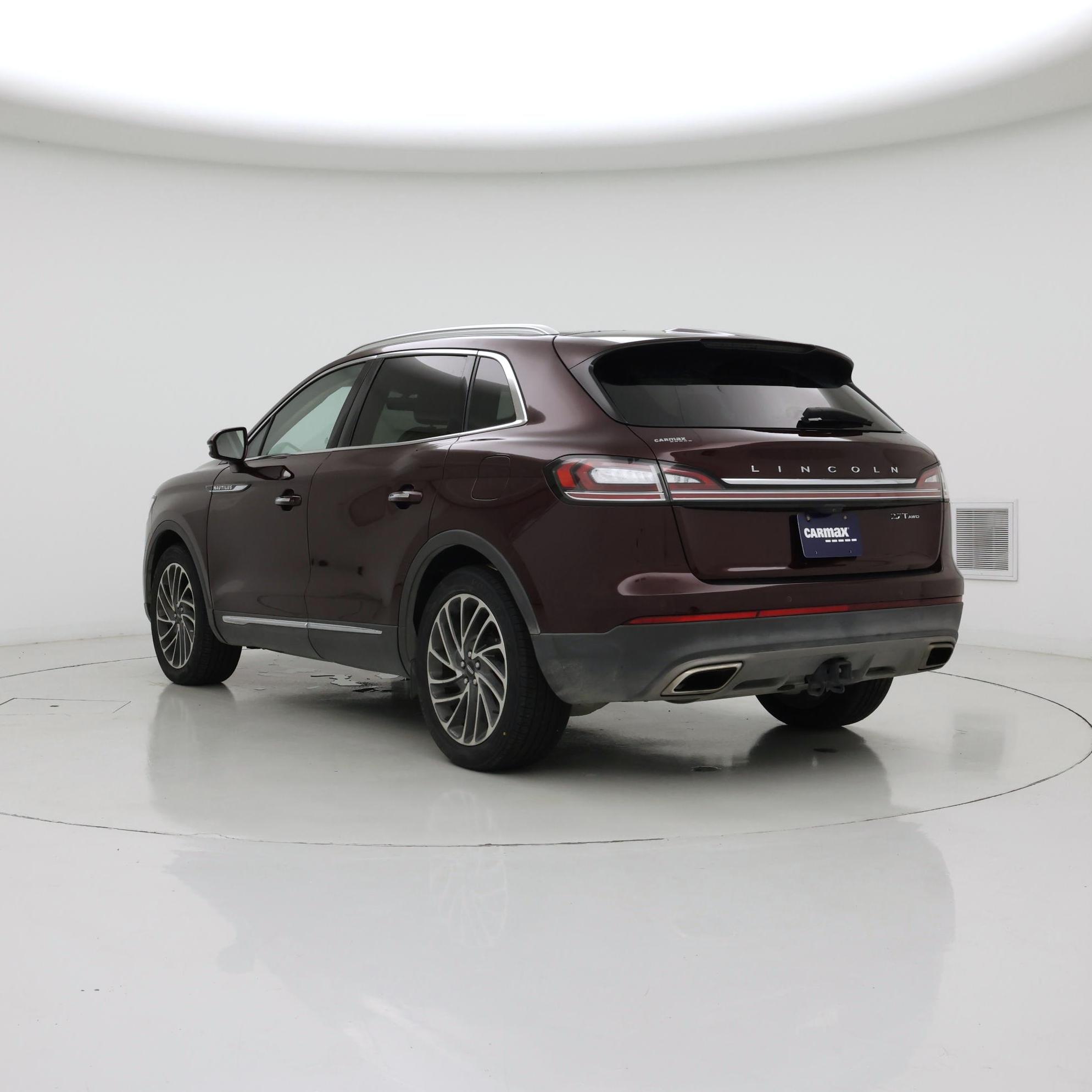 Thumbnail: 2019 Lincoln Nautilus - 2