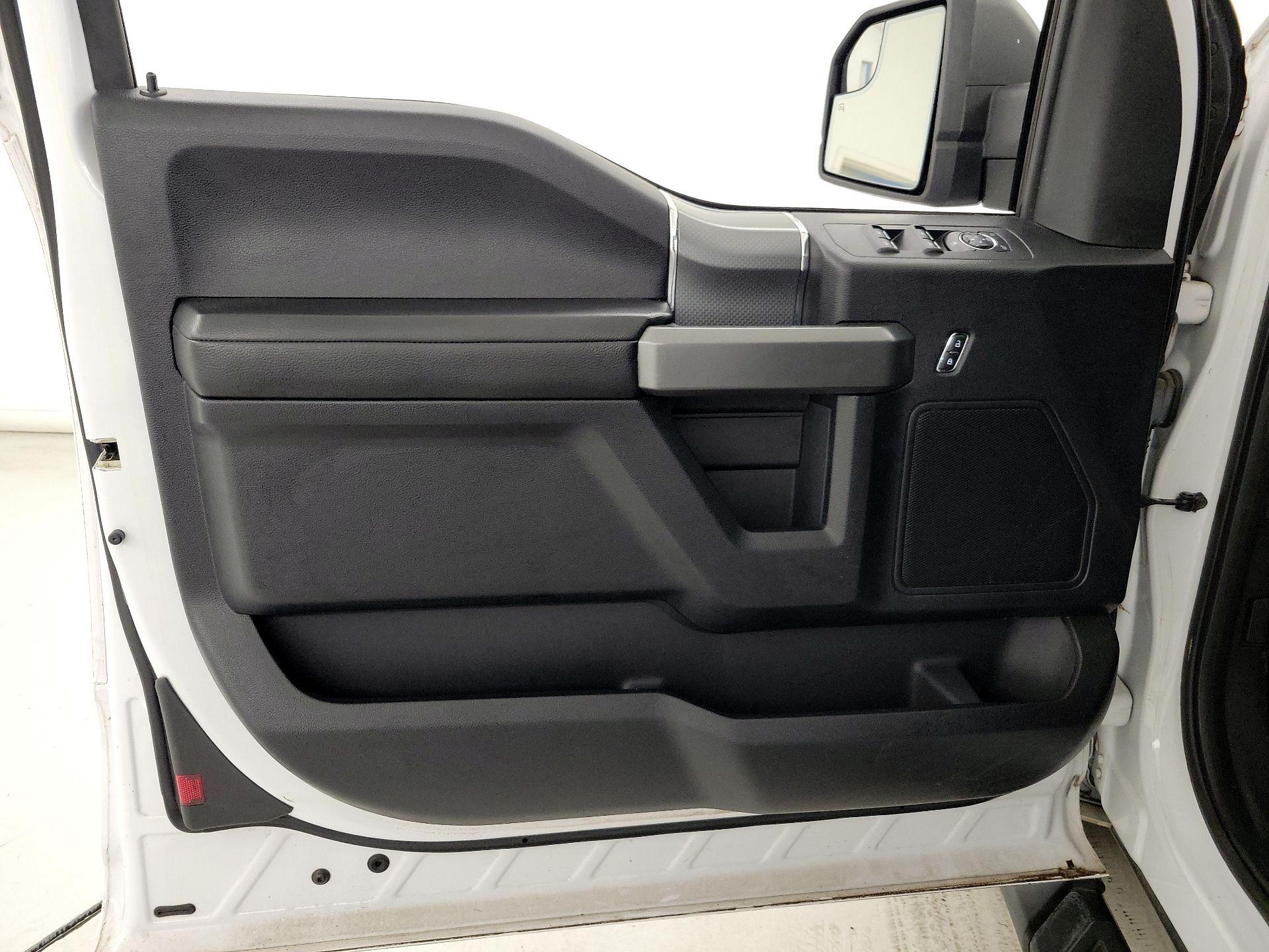 Thumbnail: 2016 Ford F-150 - 12