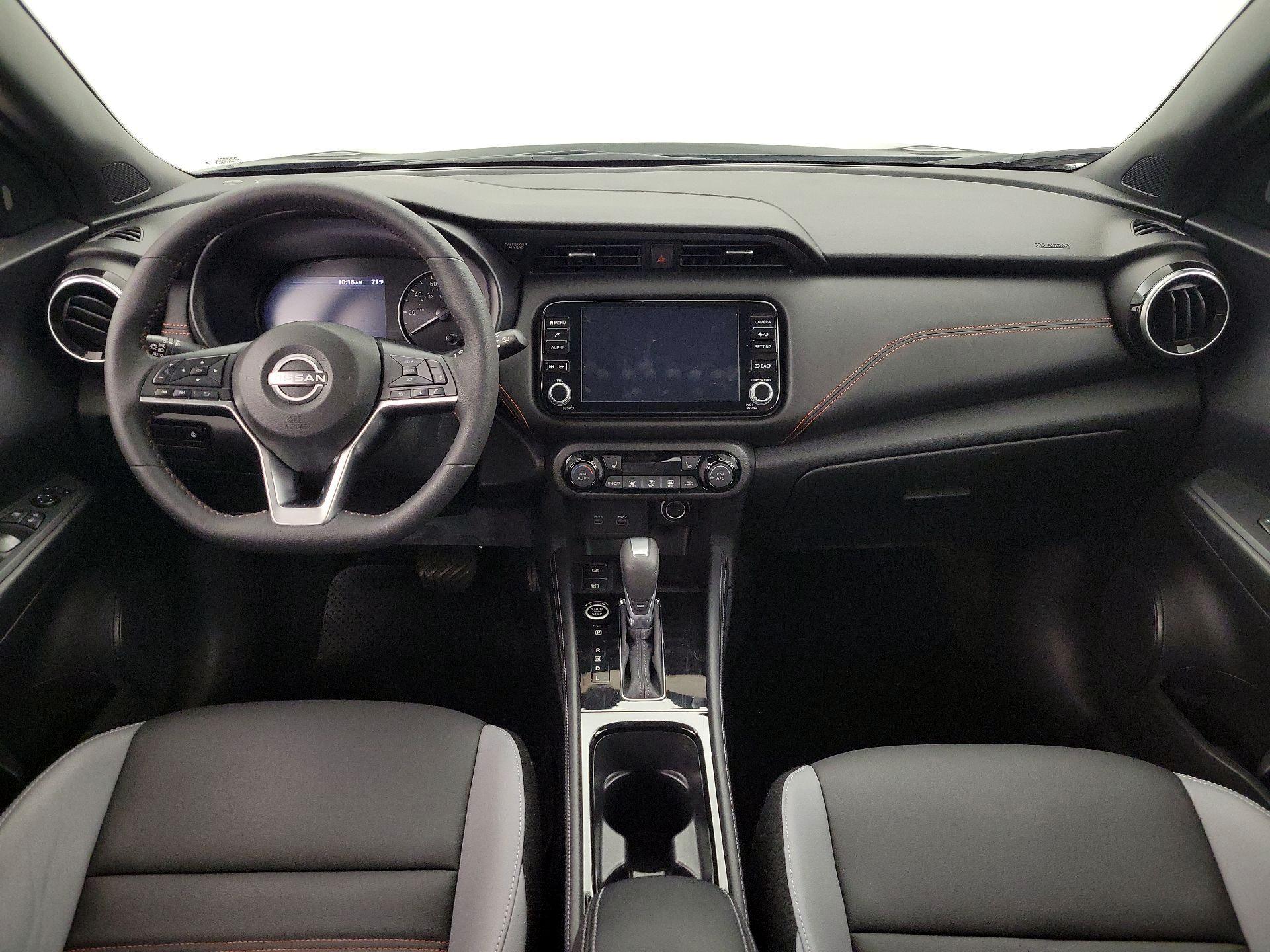 Thumbnail: 2023 Nissan Kicks - 9