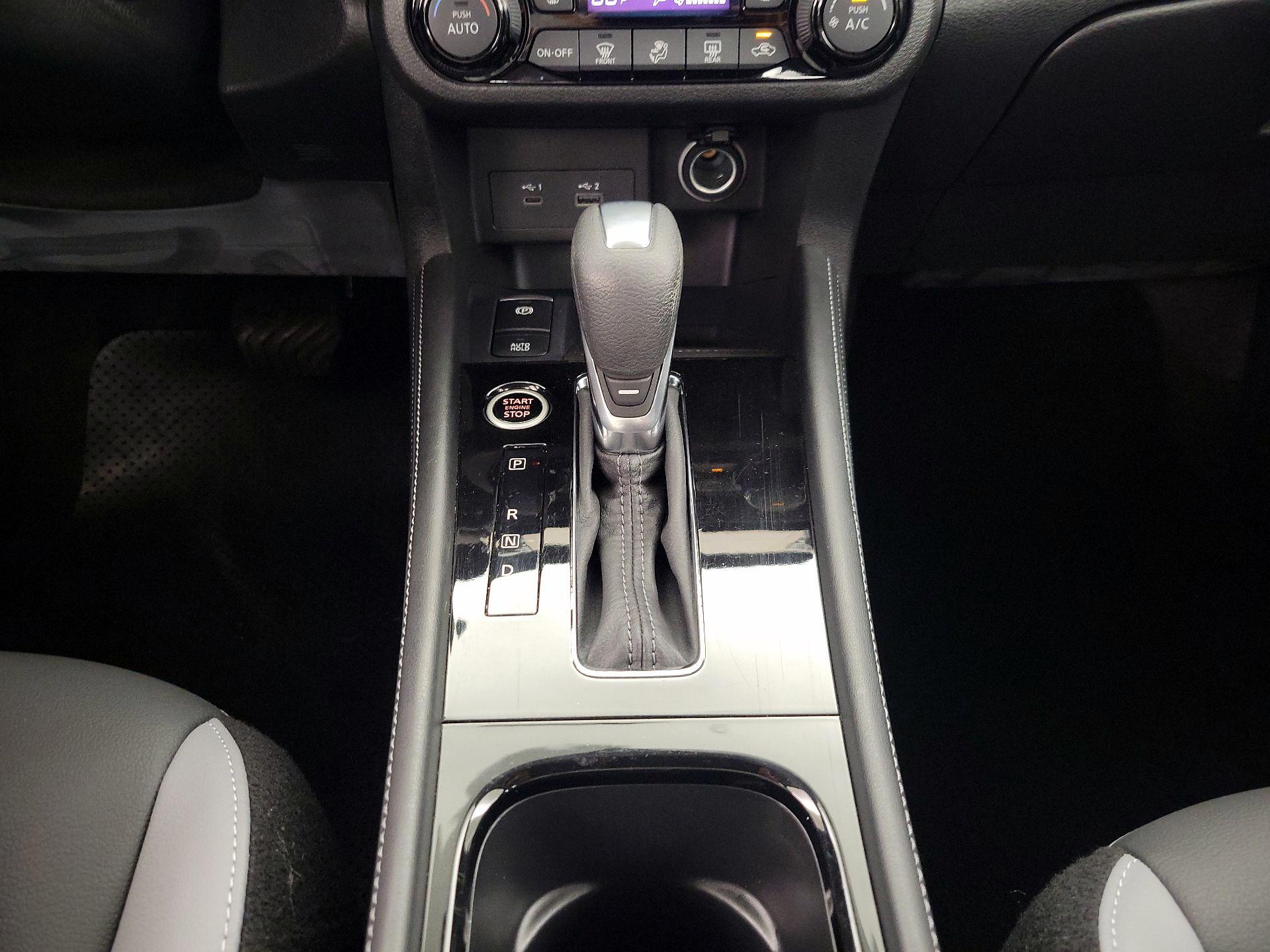 Thumbnail: 2023 Nissan Kicks - 17