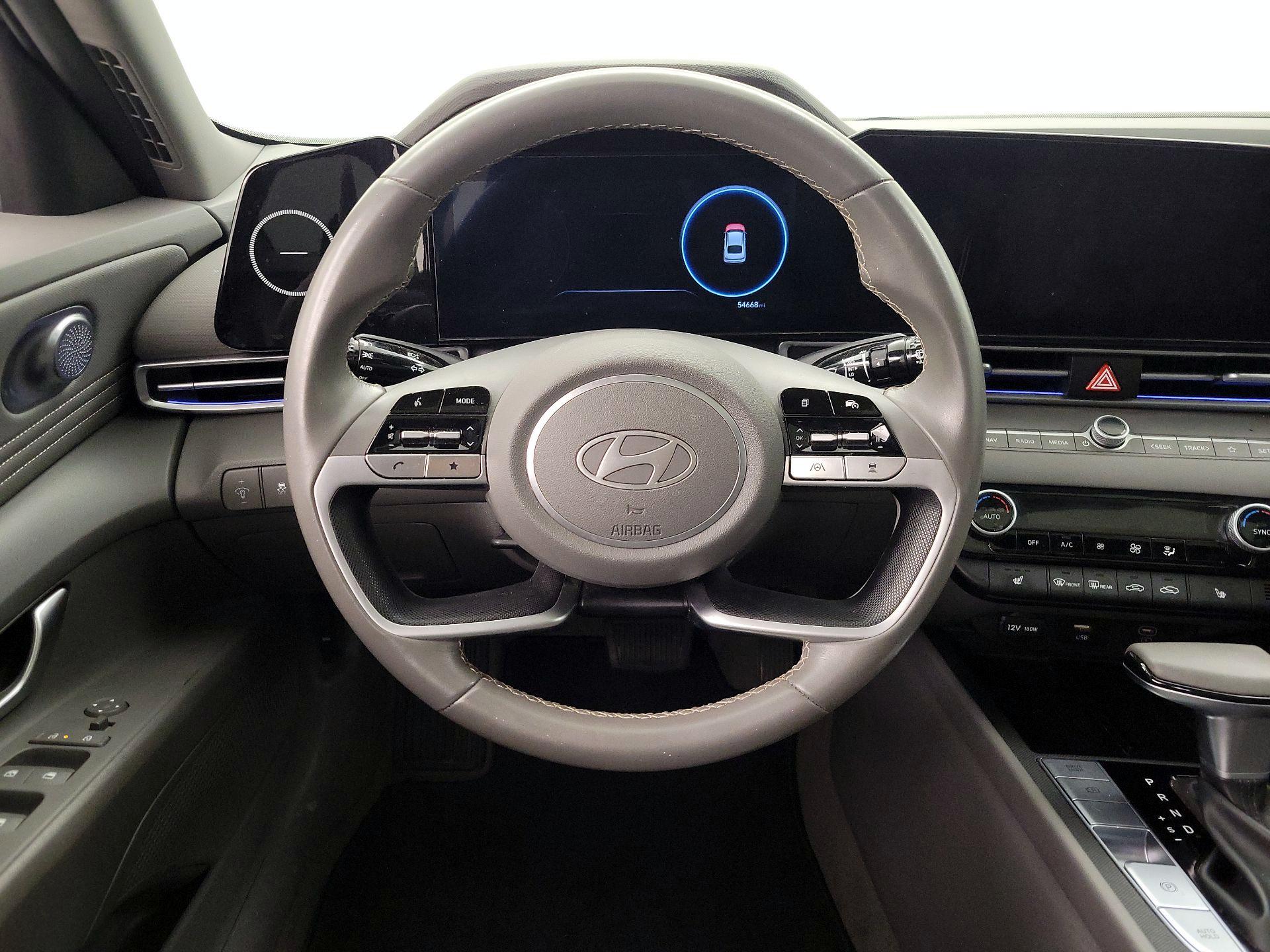 Thumbnail: 2024 Hyundai Elantra - 10