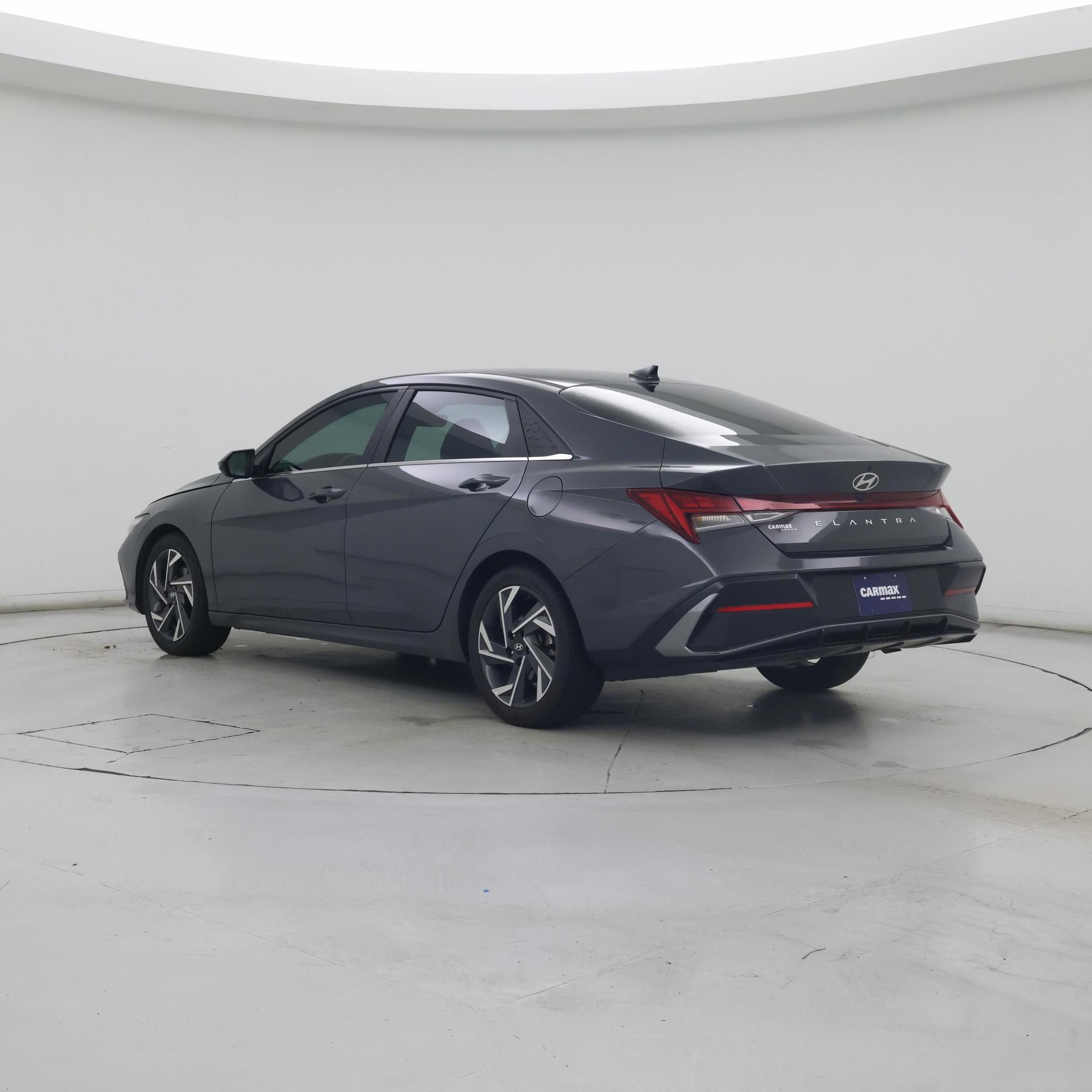 Thumbnail: 2024 Hyundai Elantra - 2