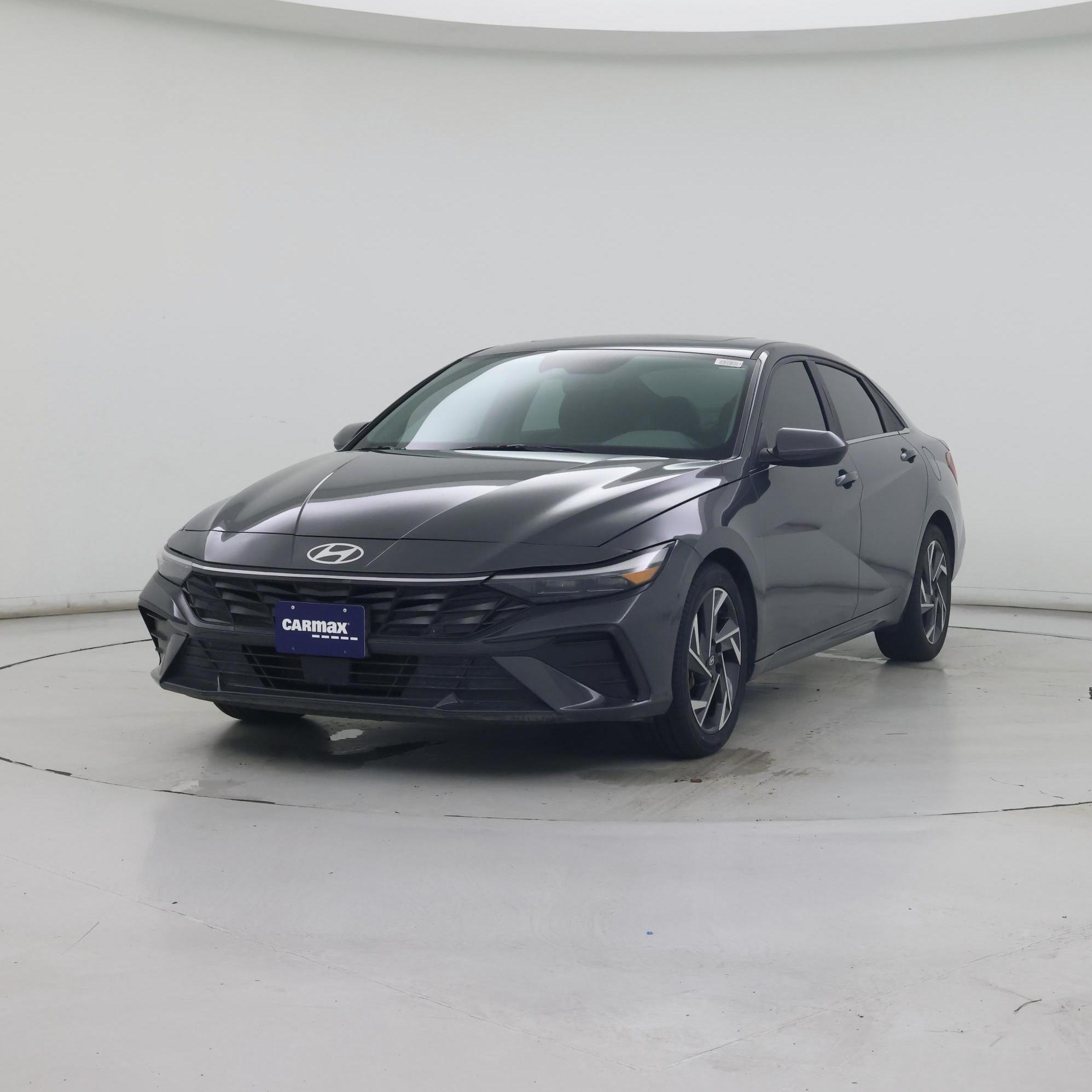 Thumbnail: 2024 Hyundai Elantra - 4