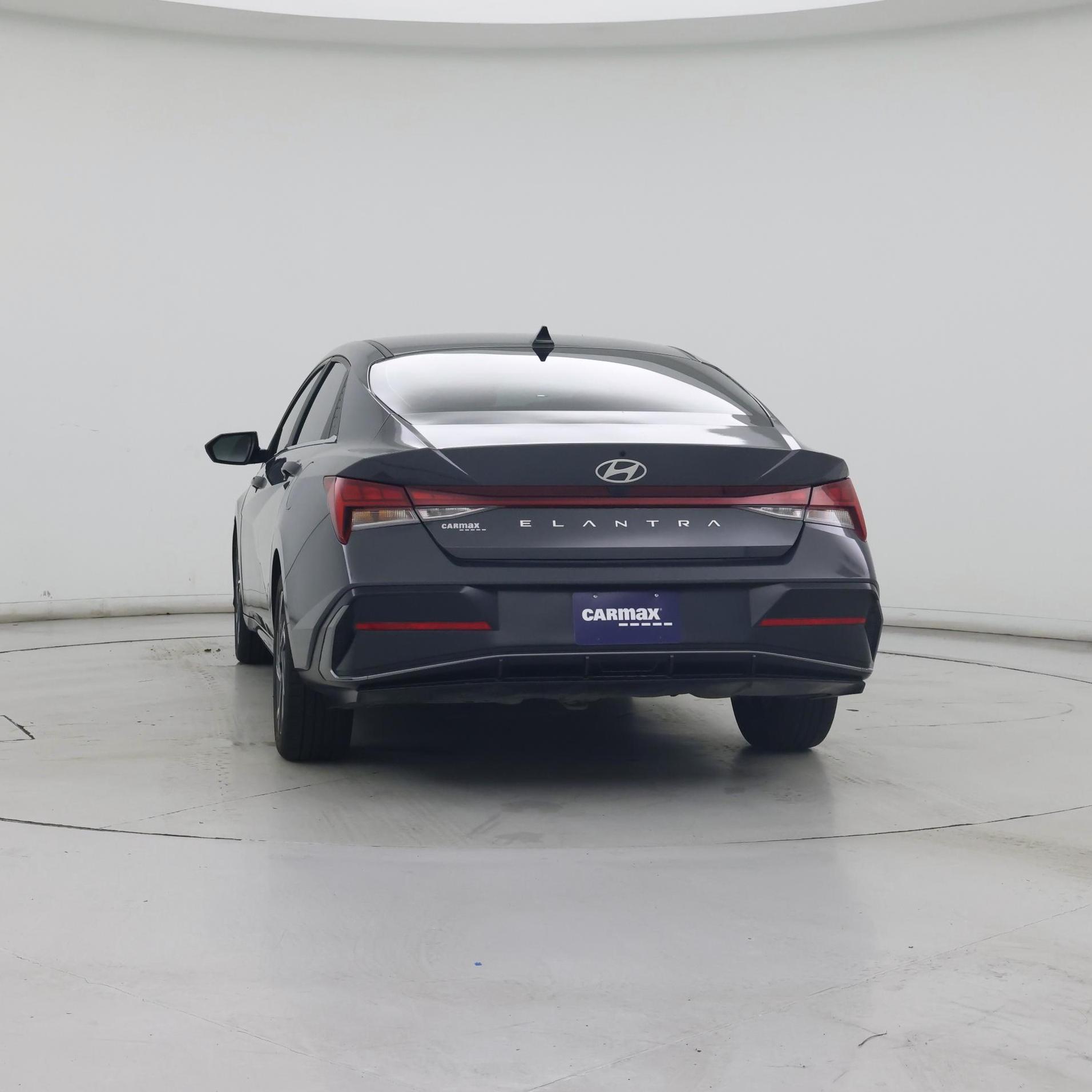 Thumbnail: 2024 Hyundai Elantra - 6