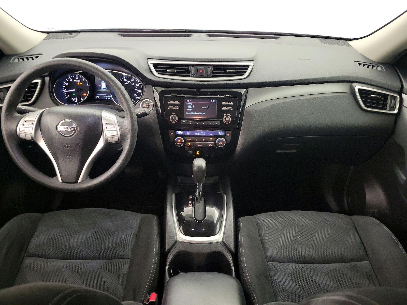 2015 Nissan Rogue SV - Photo 10