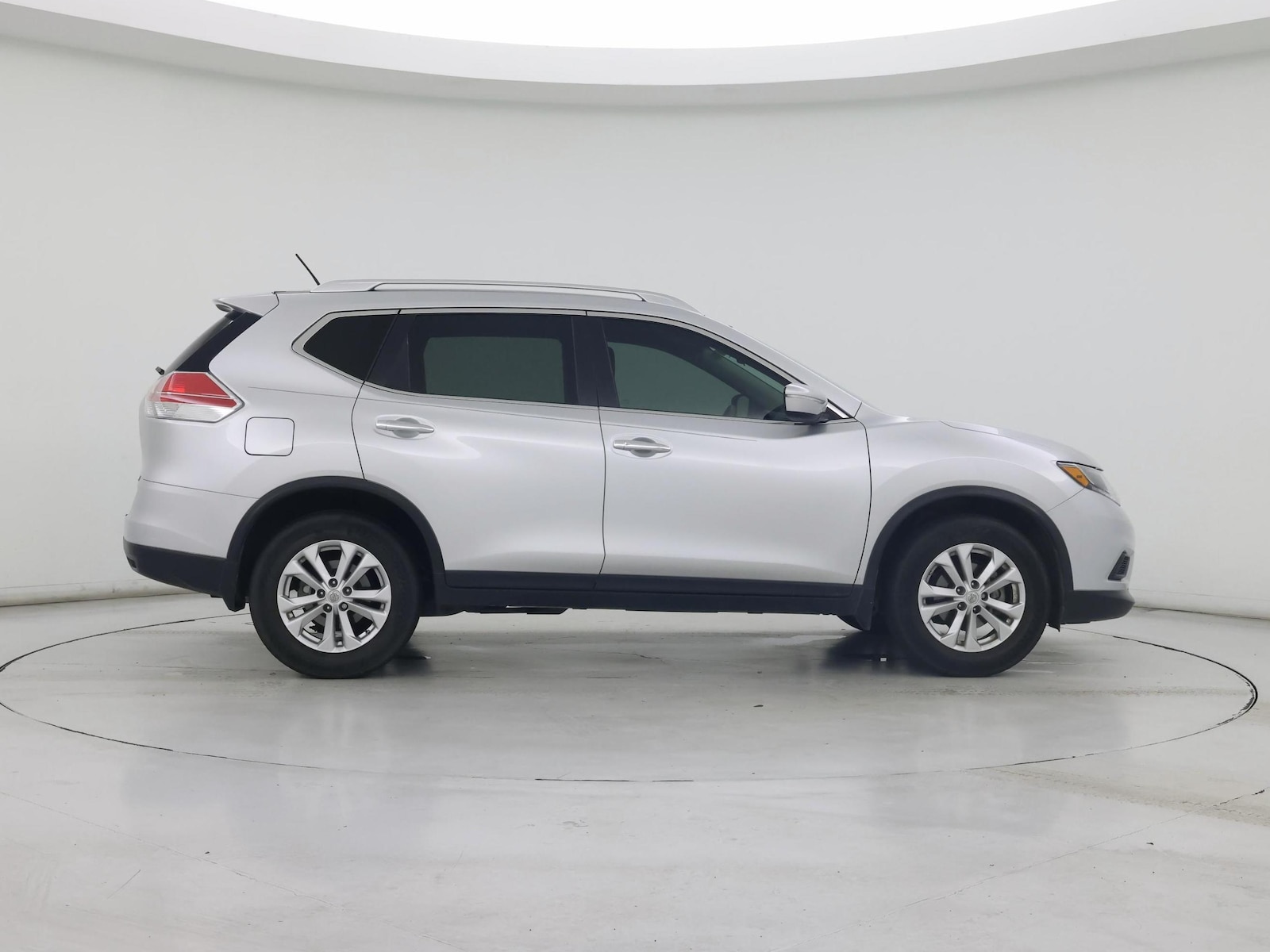 2015 Nissan Rogue SV - Photo 8
