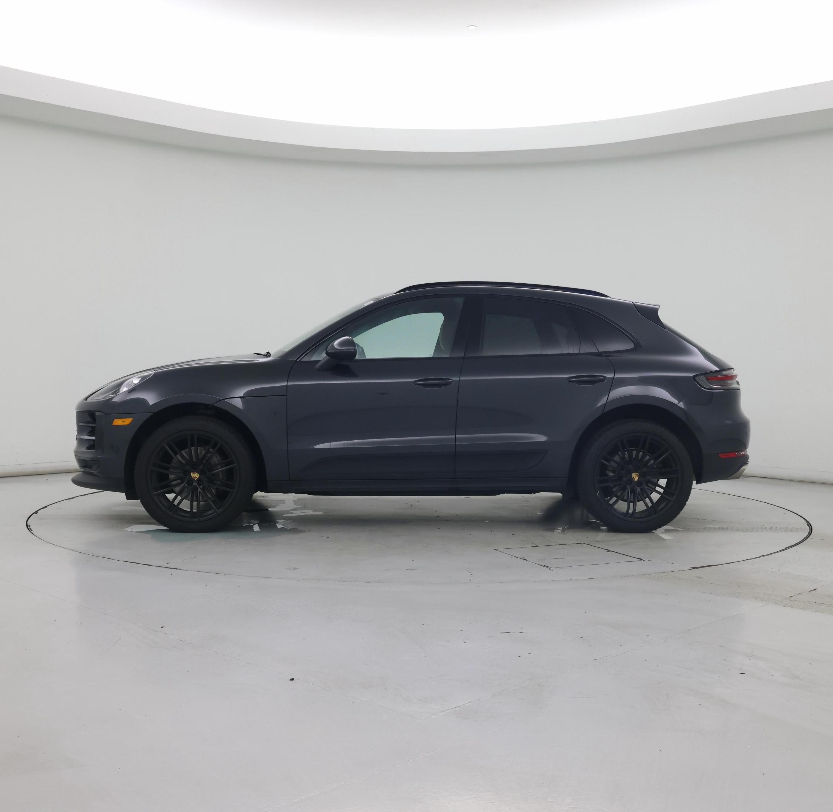Thumbnail: 2020 Porsche Macan - 3
