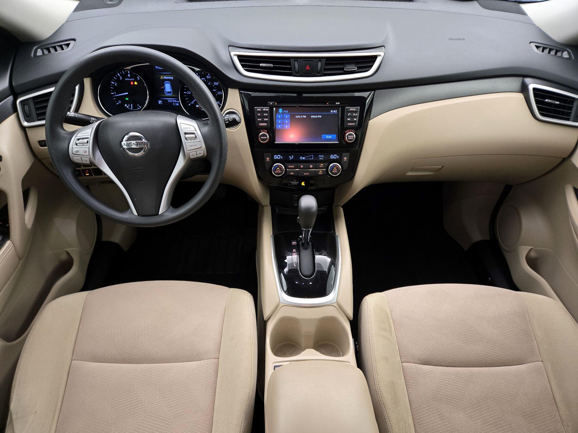 Thumbnail: 2016 Nissan Rogue - 9