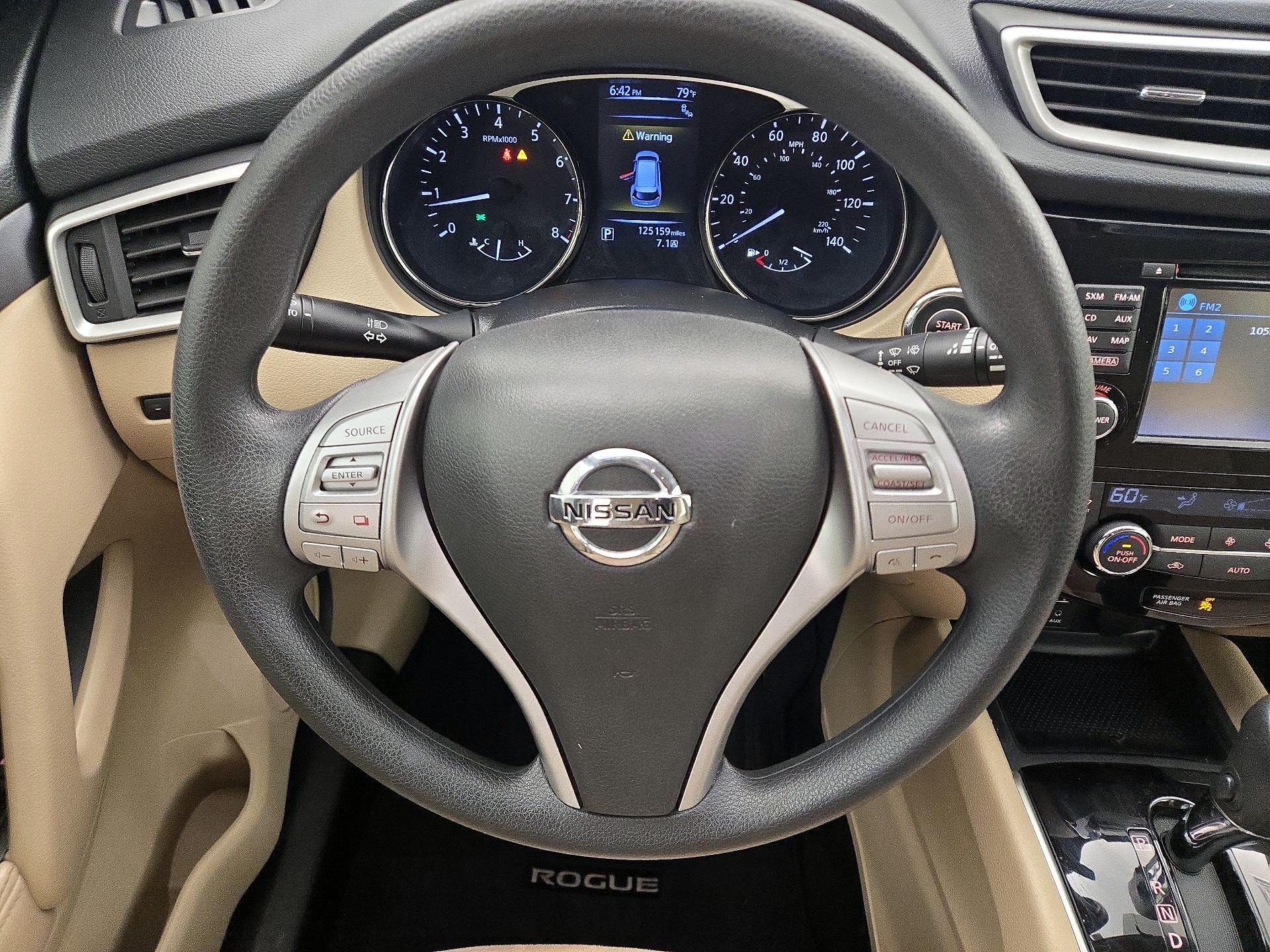 Thumbnail: 2016 Nissan Rogue - 10