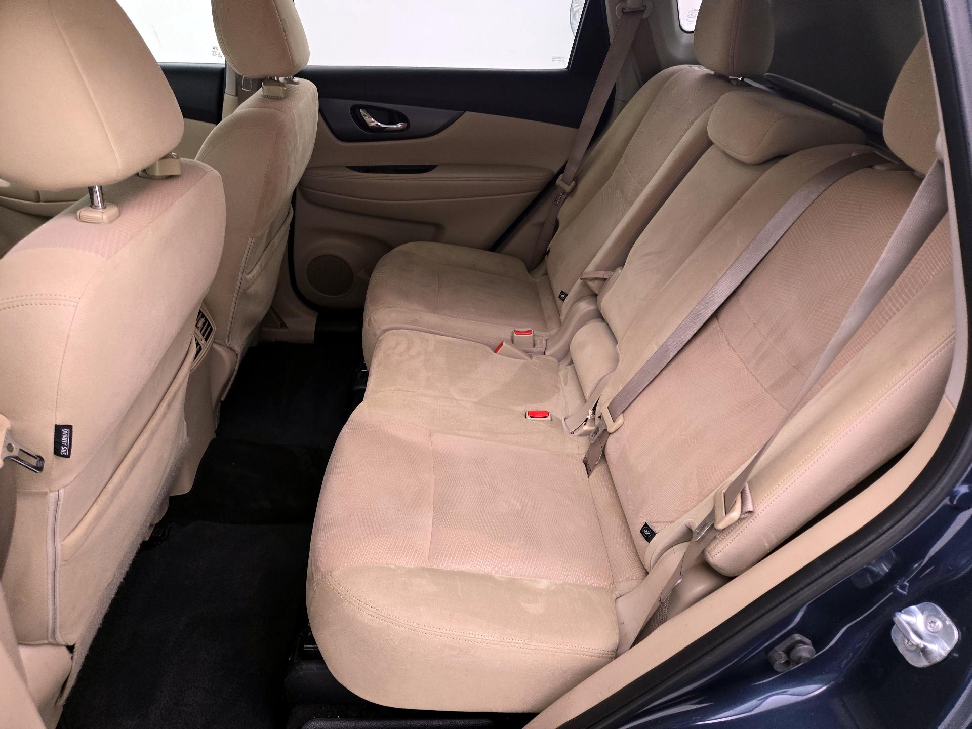 Thumbnail: 2016 Nissan Rogue - 19