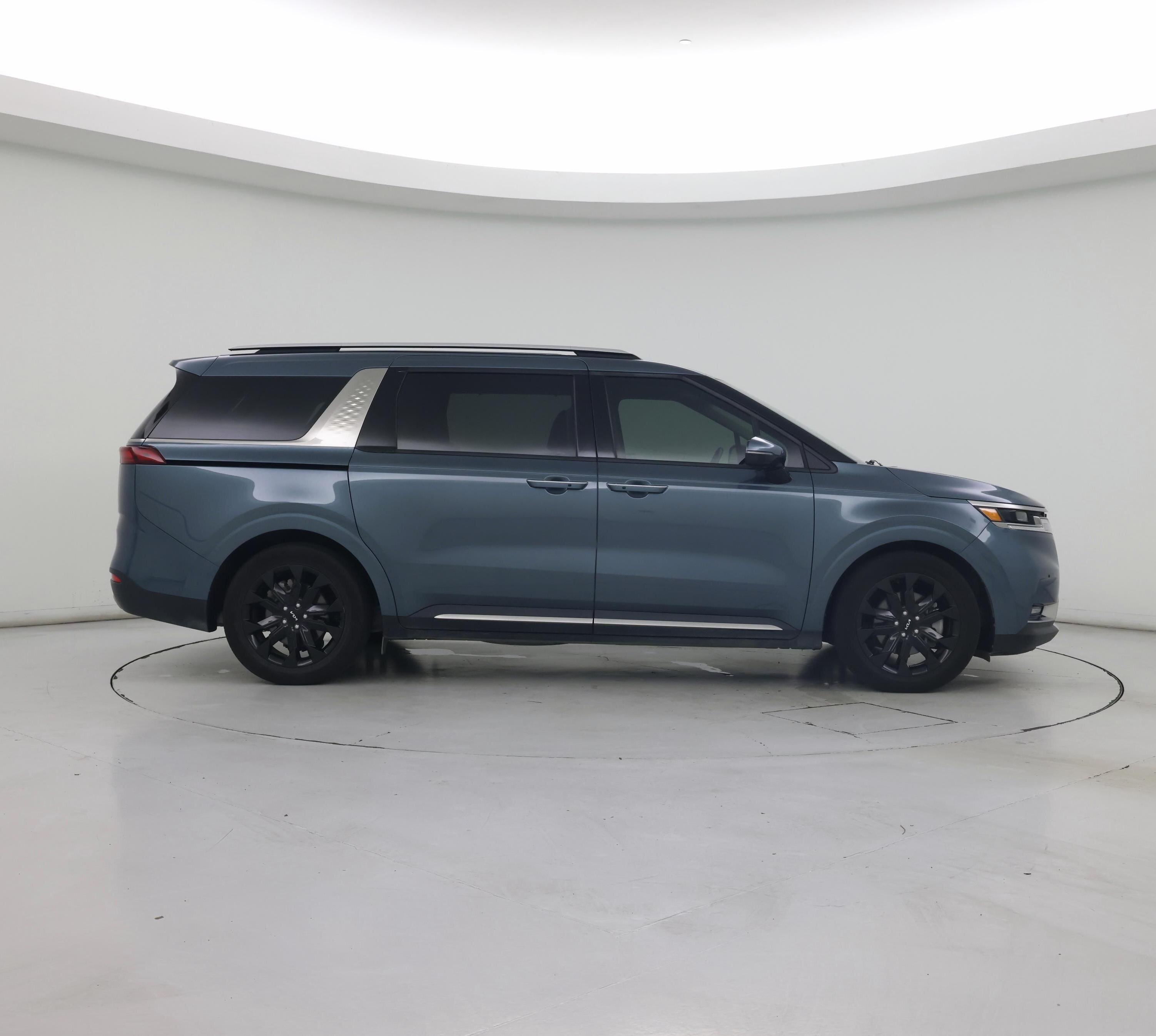 Thumbnail: 2024 Kia Carnival - 7