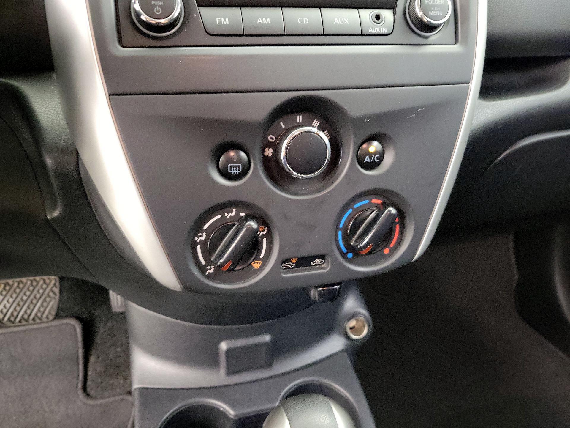 Thumbnail: 2017 Nissan Versa Note - 15