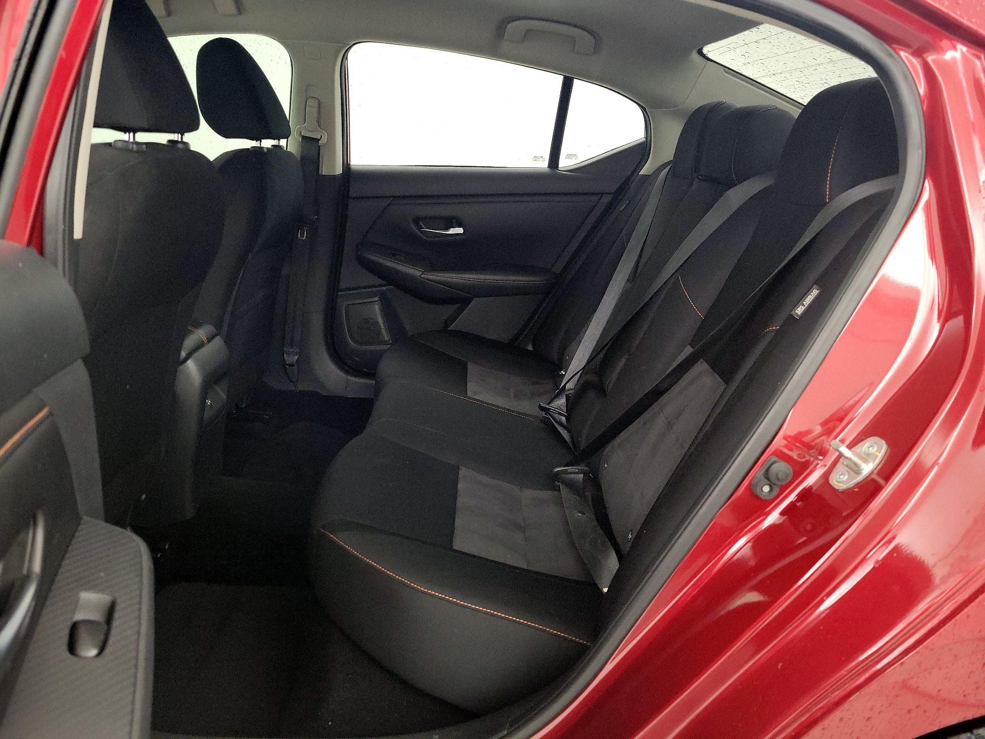 Thumbnail: 2021 Nissan Sentra - 18