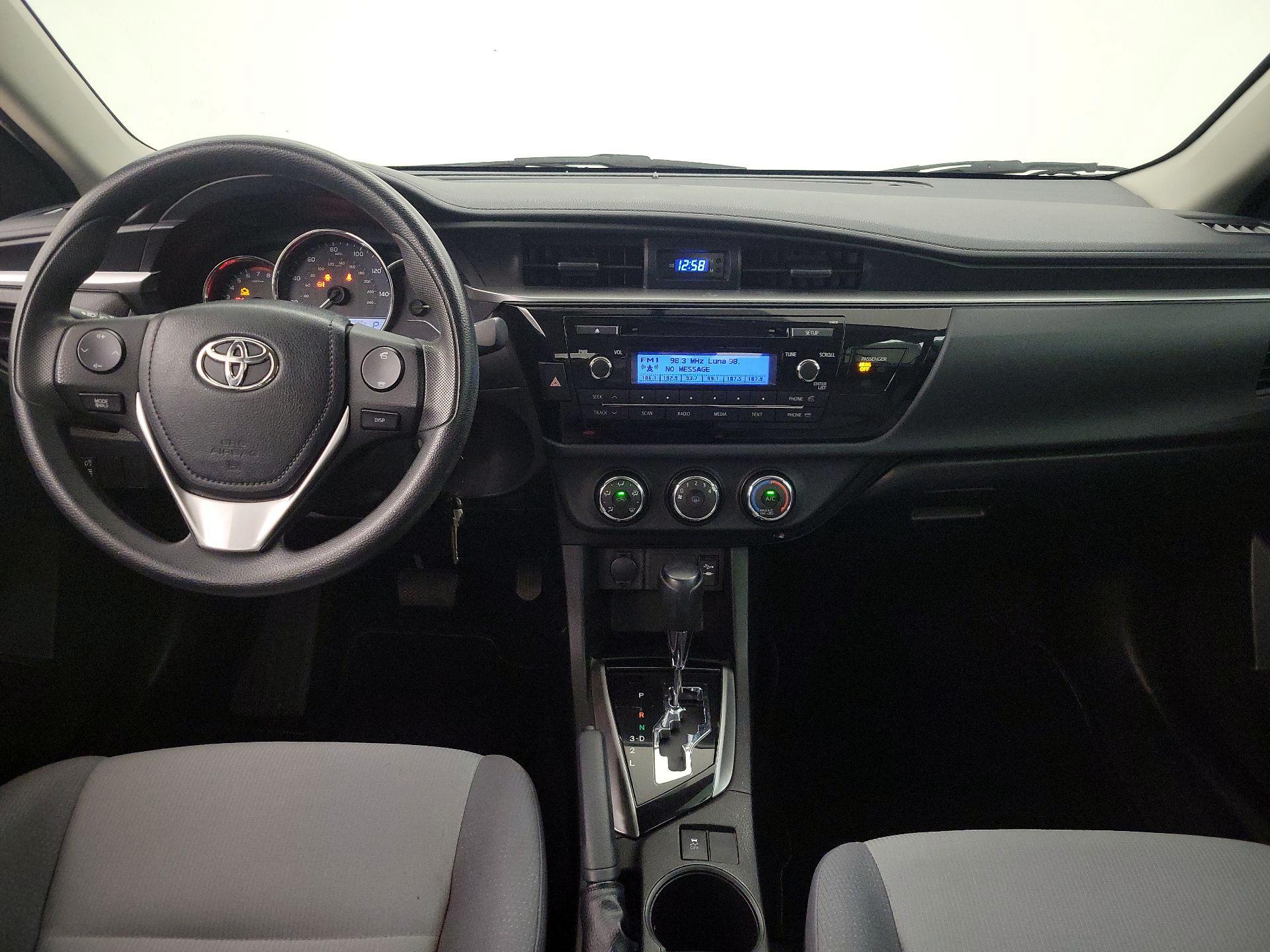 Thumbnail: 2014 Toyota Corolla - 9