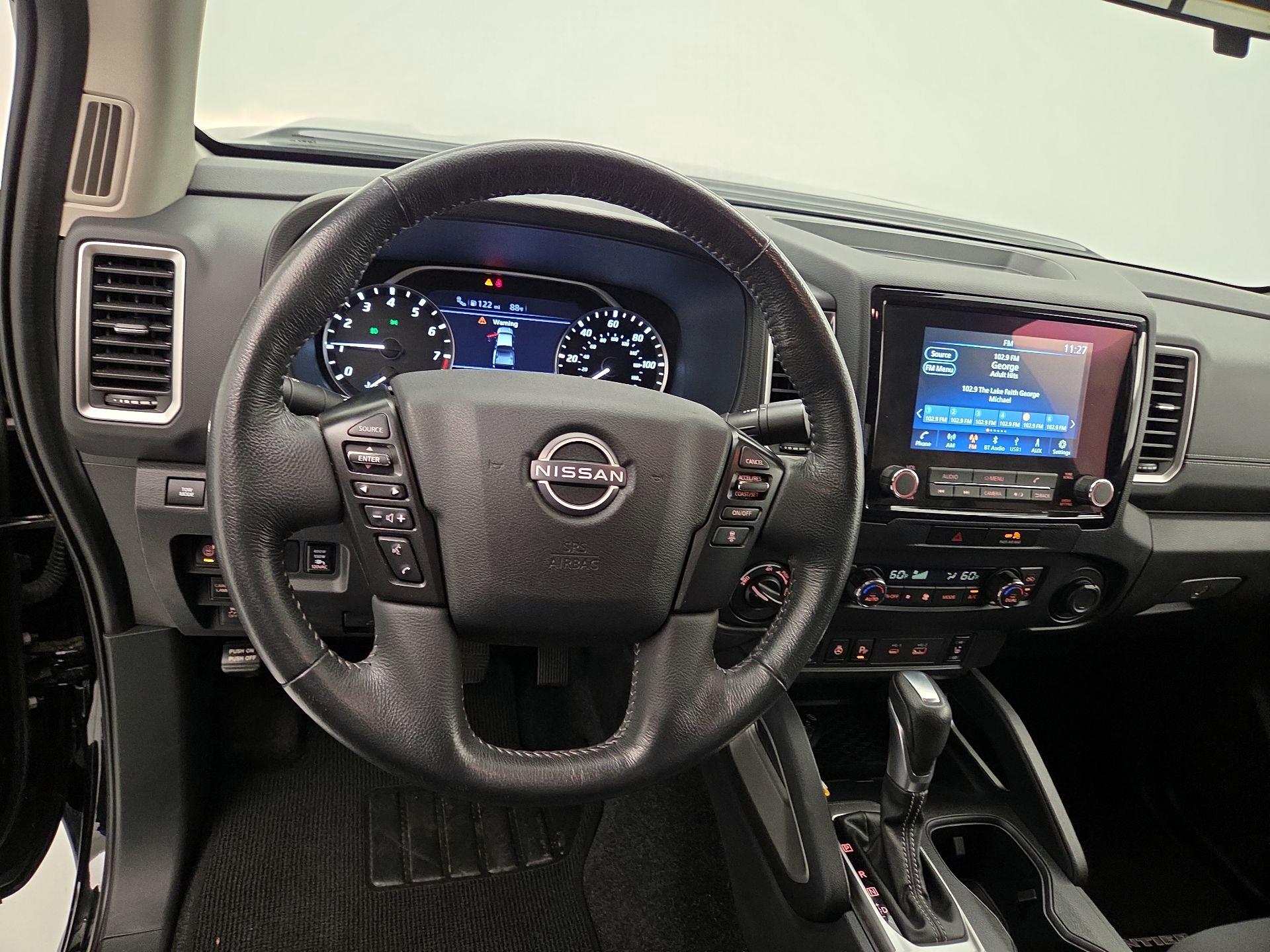 Thumbnail: 2022 Nissan Frontier - 10