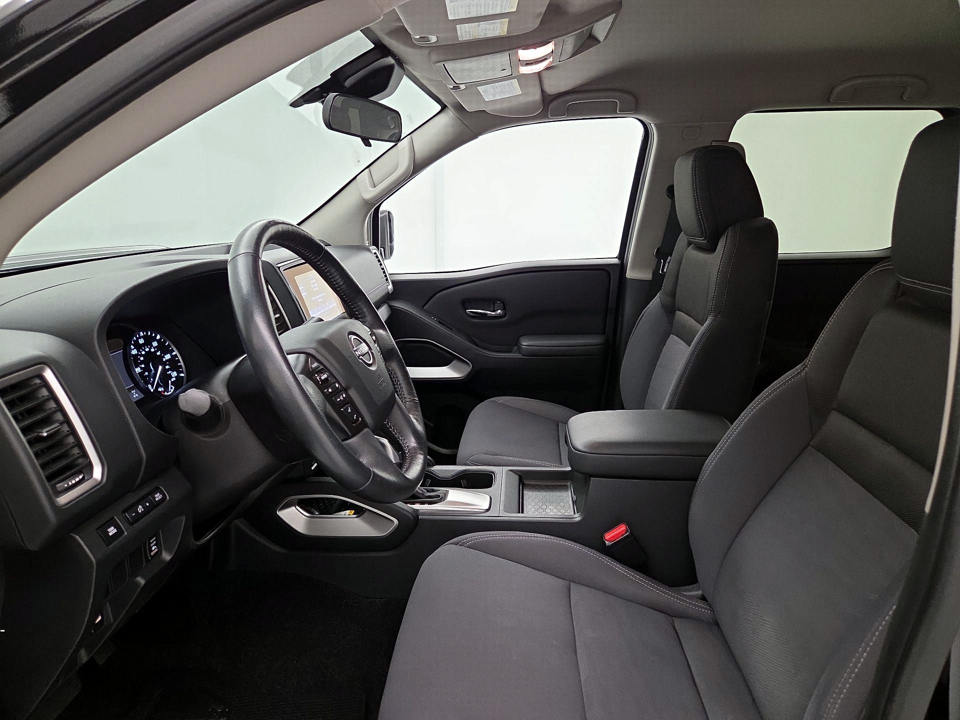 Thumbnail: 2022 Nissan Frontier - 11