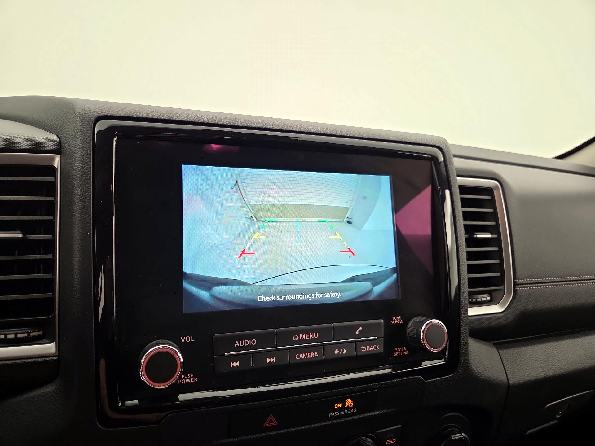 Thumbnail: 2022 Nissan Frontier - 14