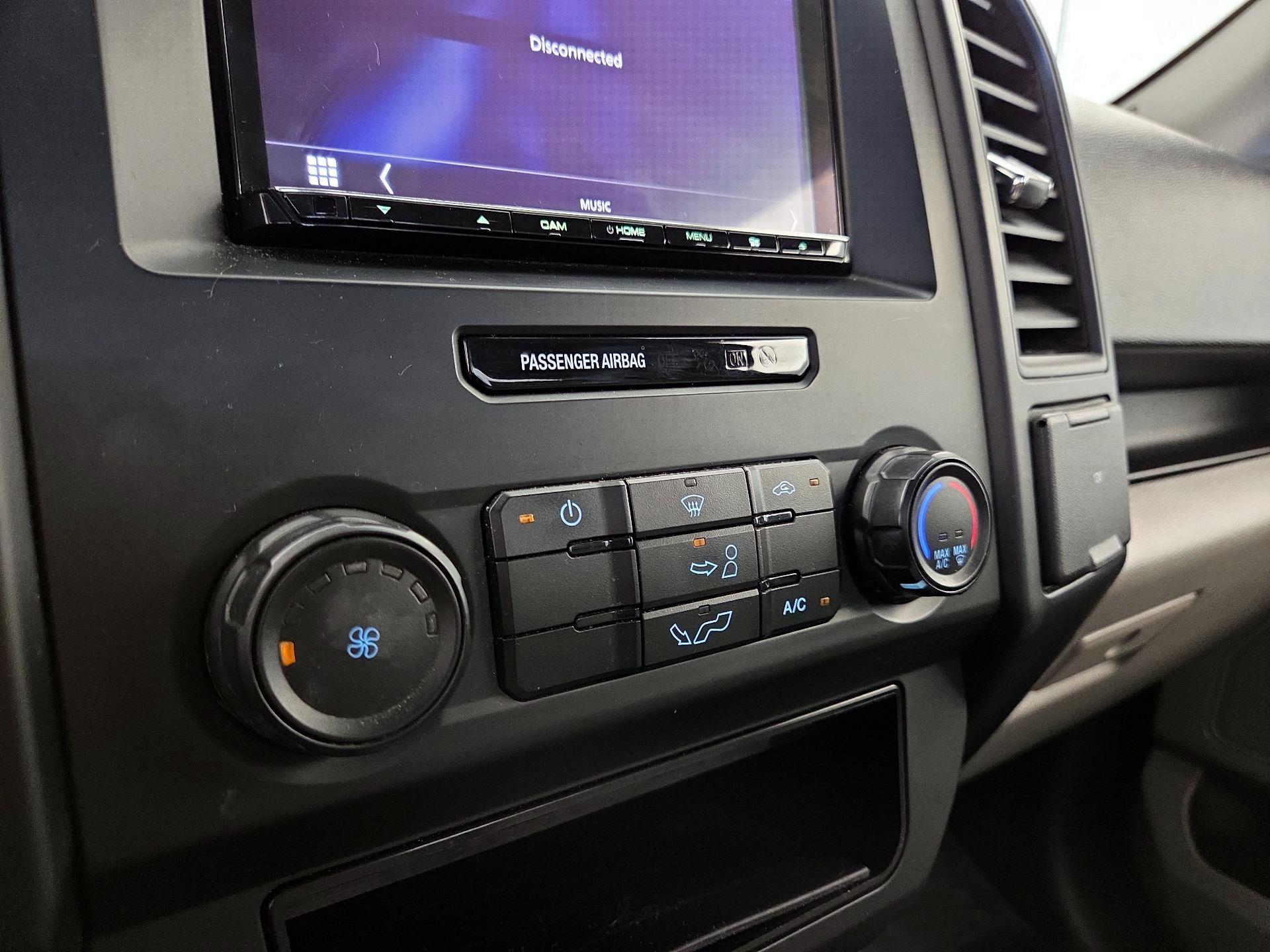 Thumbnail: 2017 Ford F-150 - 15
