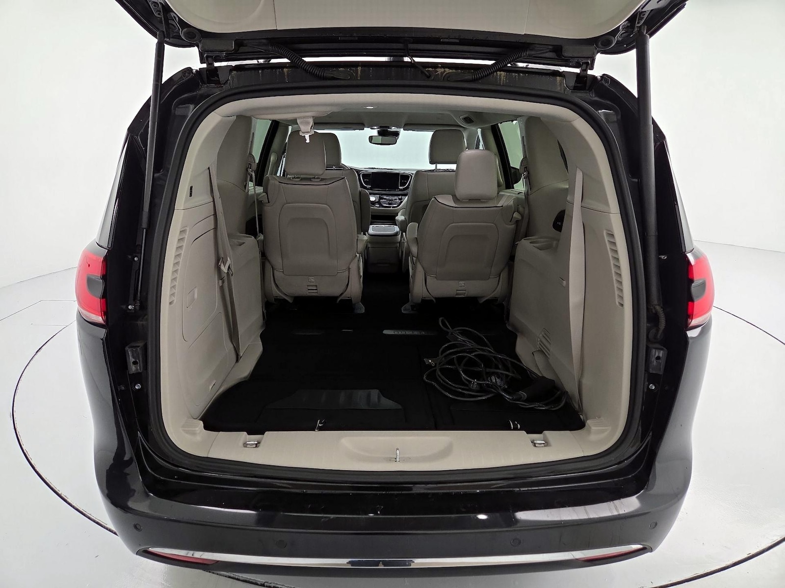 2021 Chrysler Pacifica Hybrid Limited - Photo 23