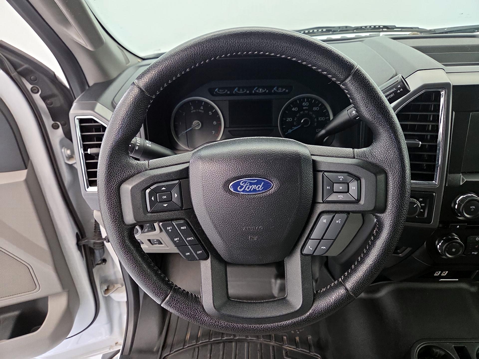 Thumbnail: 2016 Ford F-150 - 10