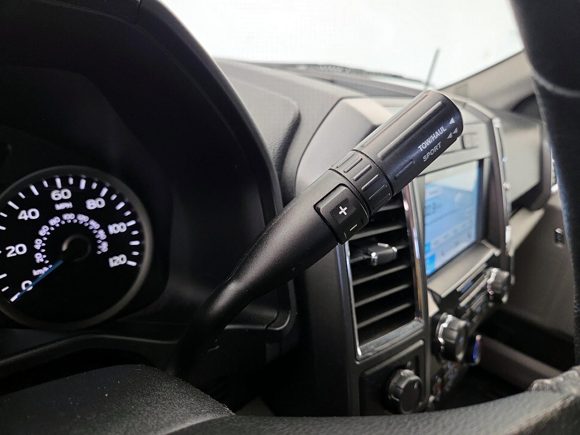 Thumbnail: 2016 Ford F-150 - 17