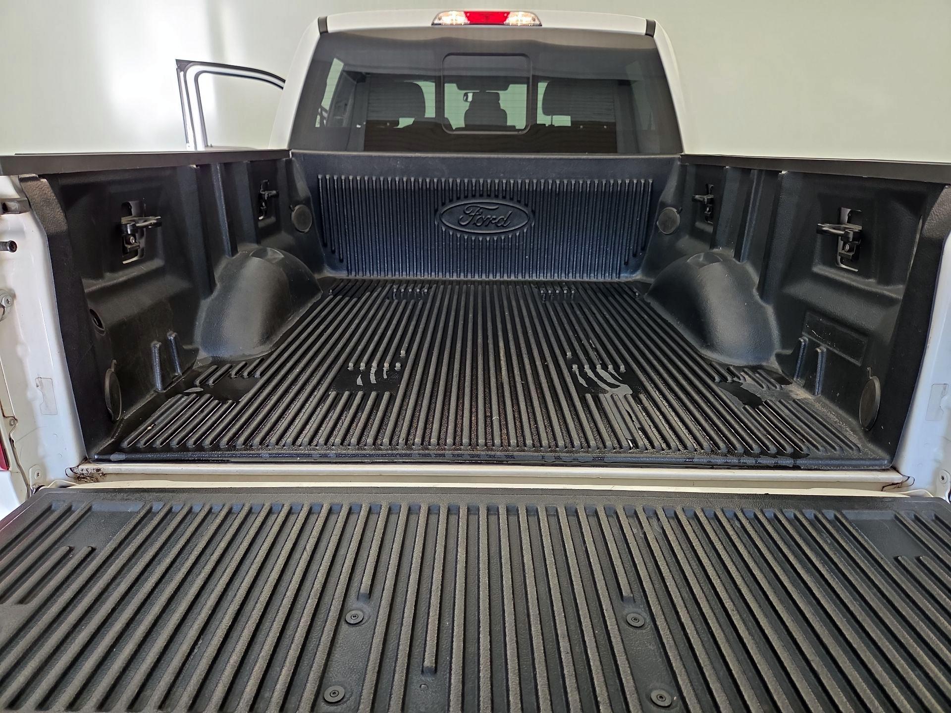 Thumbnail: 2016 Ford F-150 - 20