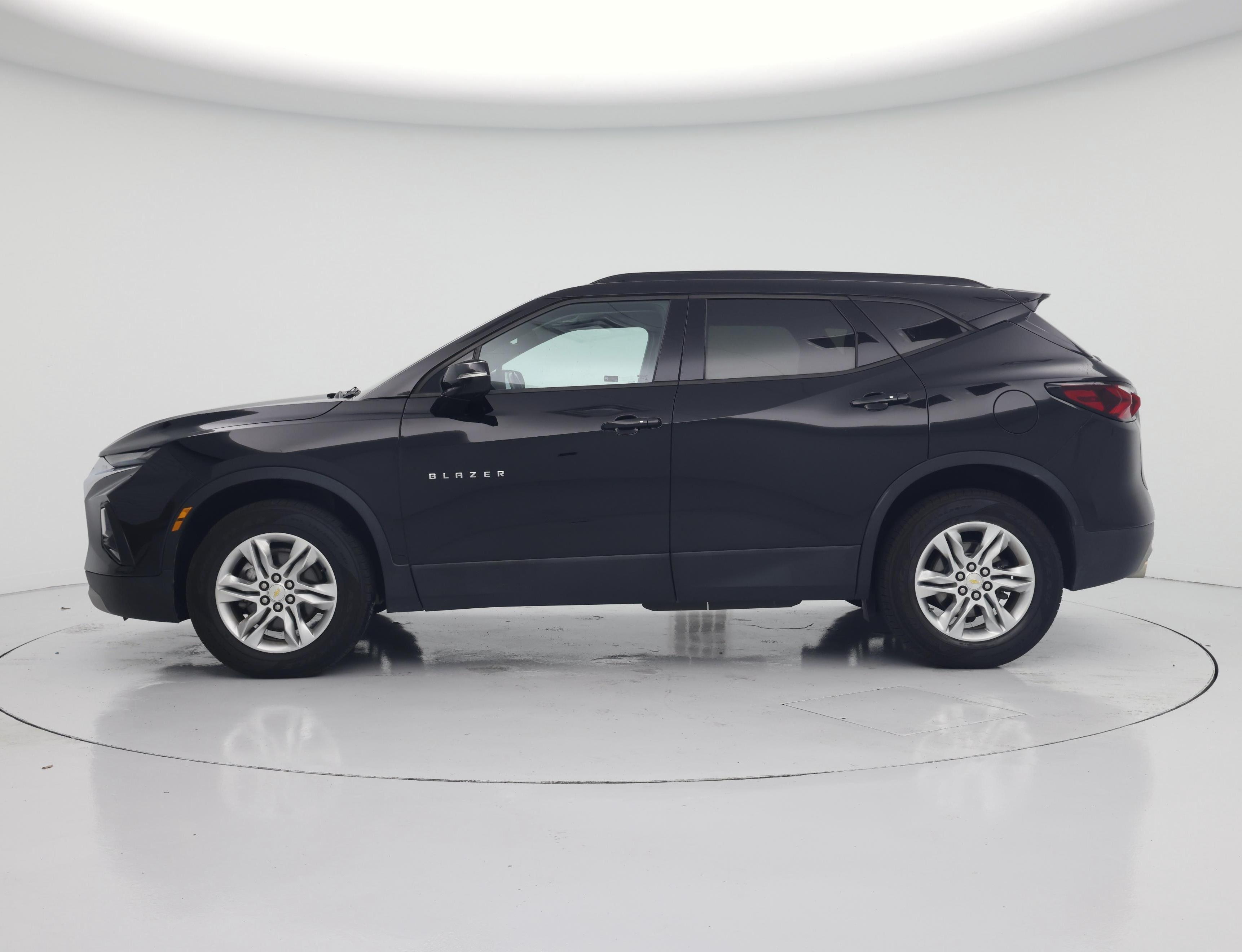 Thumbnail: 2020 Chevrolet Blazer - 3