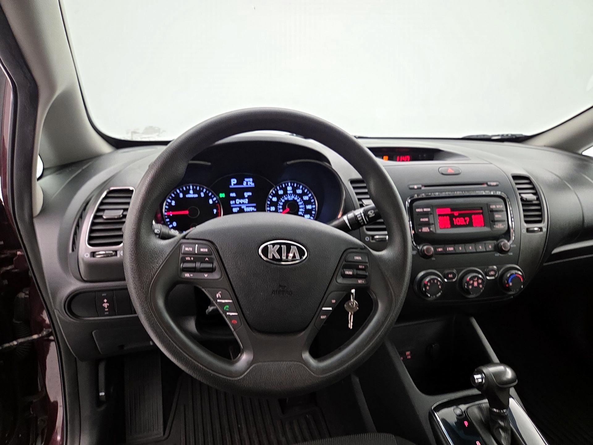 Thumbnail: 2018 Kia Forte - 10