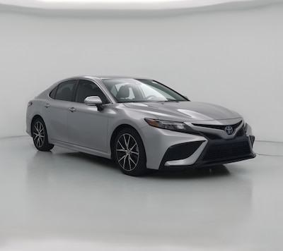 2022 Toyota Camry Hybrid SE
