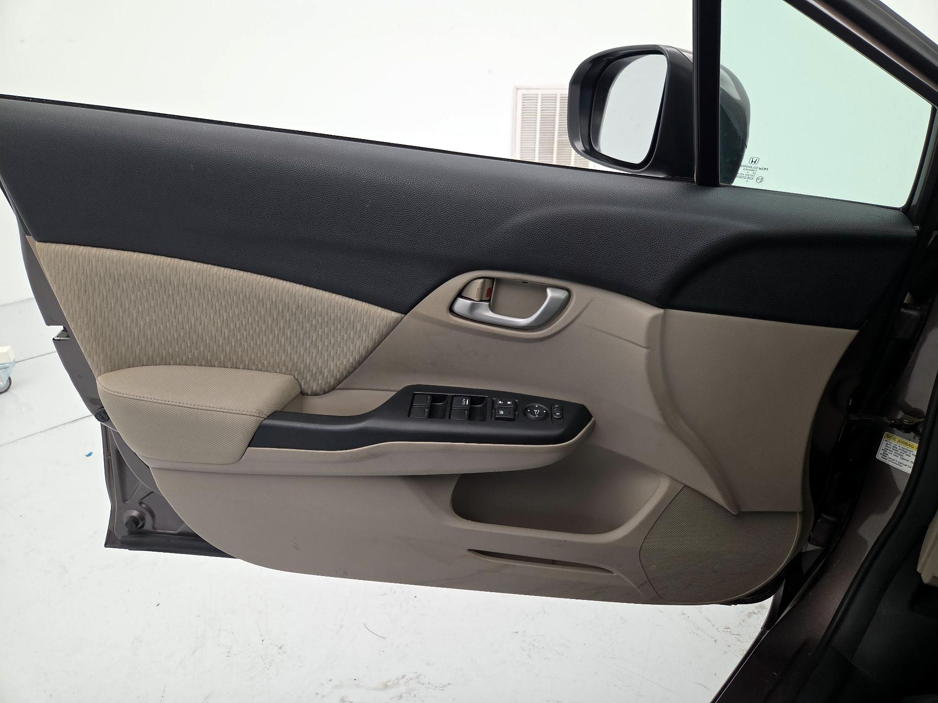 Thumbnail: 2014 Honda Civic - 12