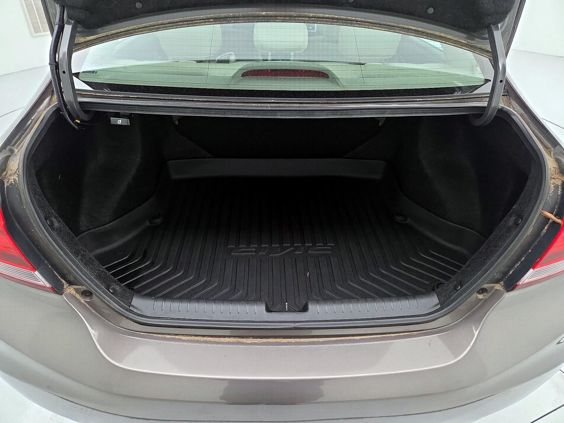 Thumbnail: 2014 Honda Civic - 20