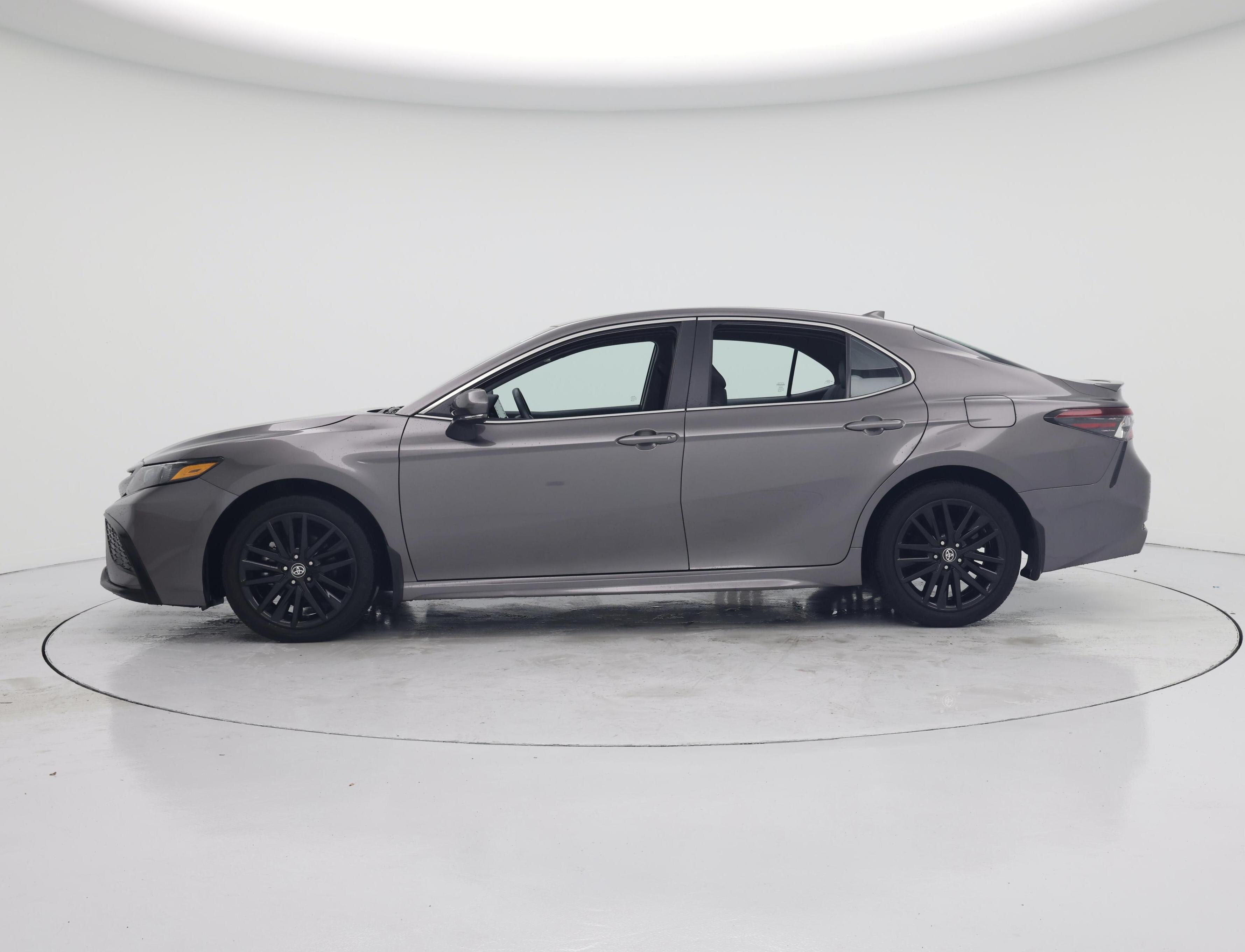 Thumbnail: 2024 Toyota Camry - 3