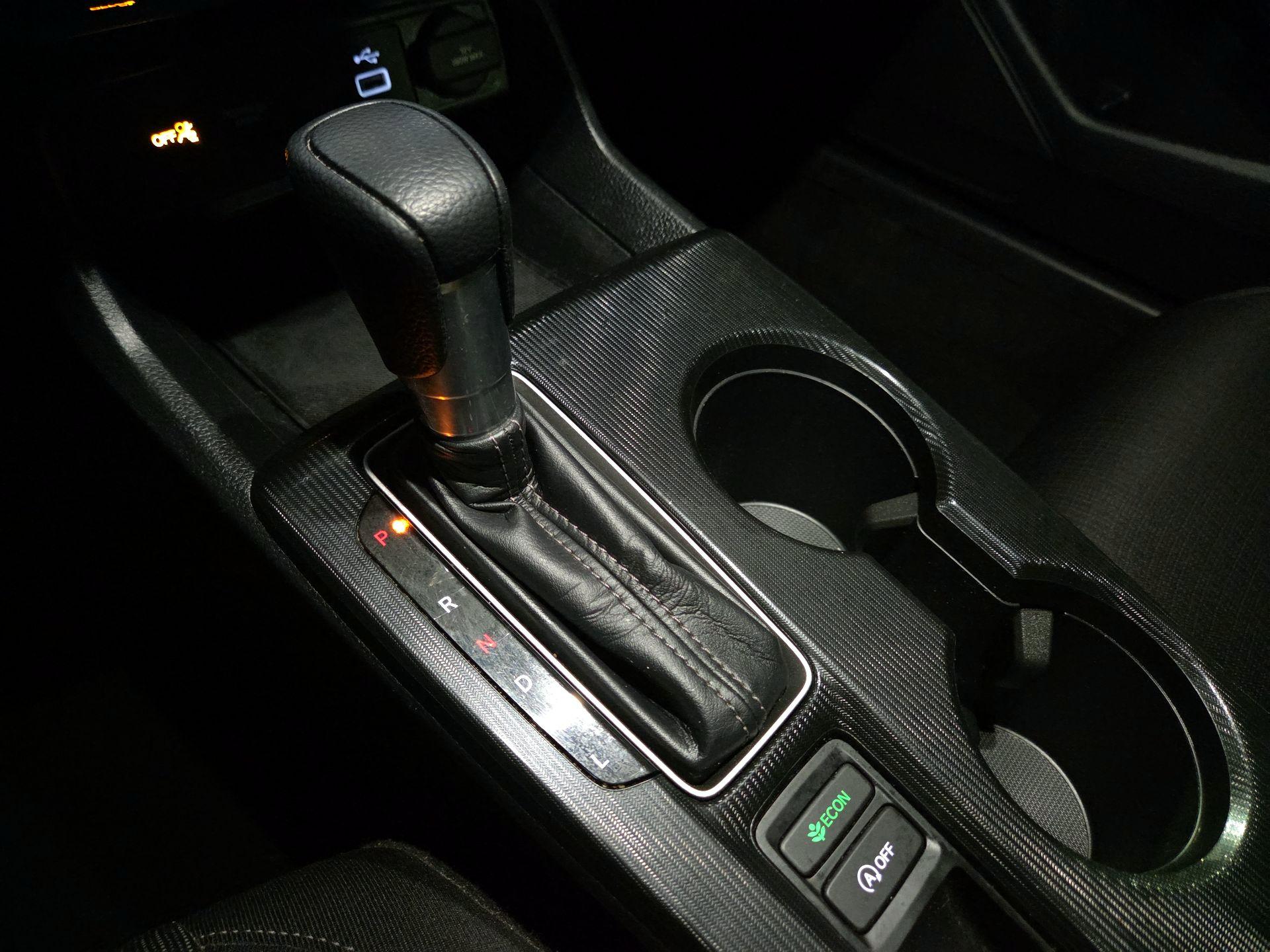Thumbnail: 2024 Honda Civic - 17