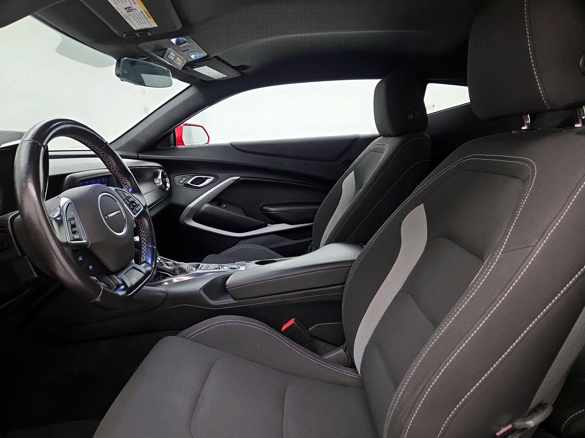 Thumbnail: 2020 Chevrolet Camaro - 11