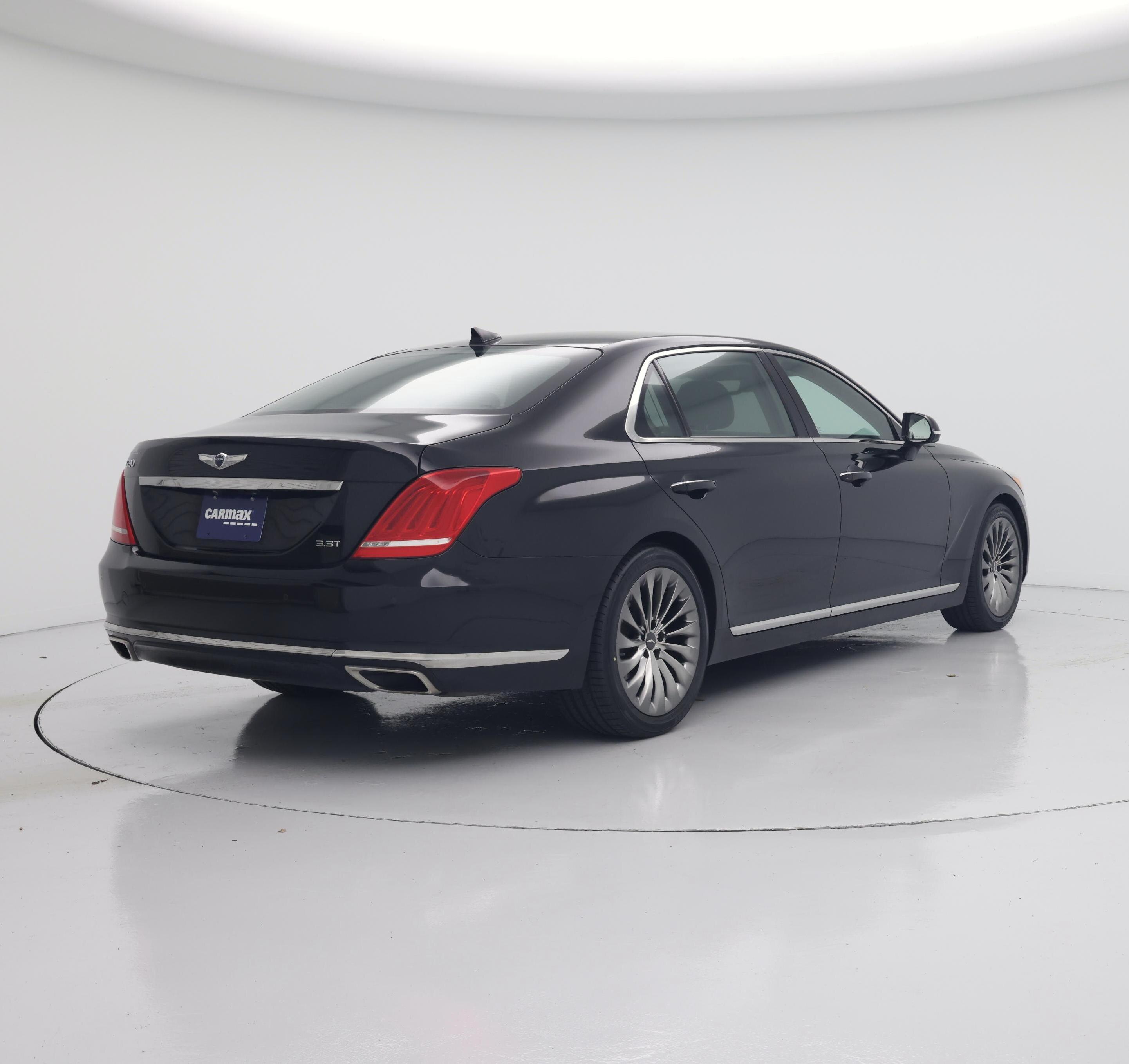 Thumbnail: 2017 Genesis G90 - 8
