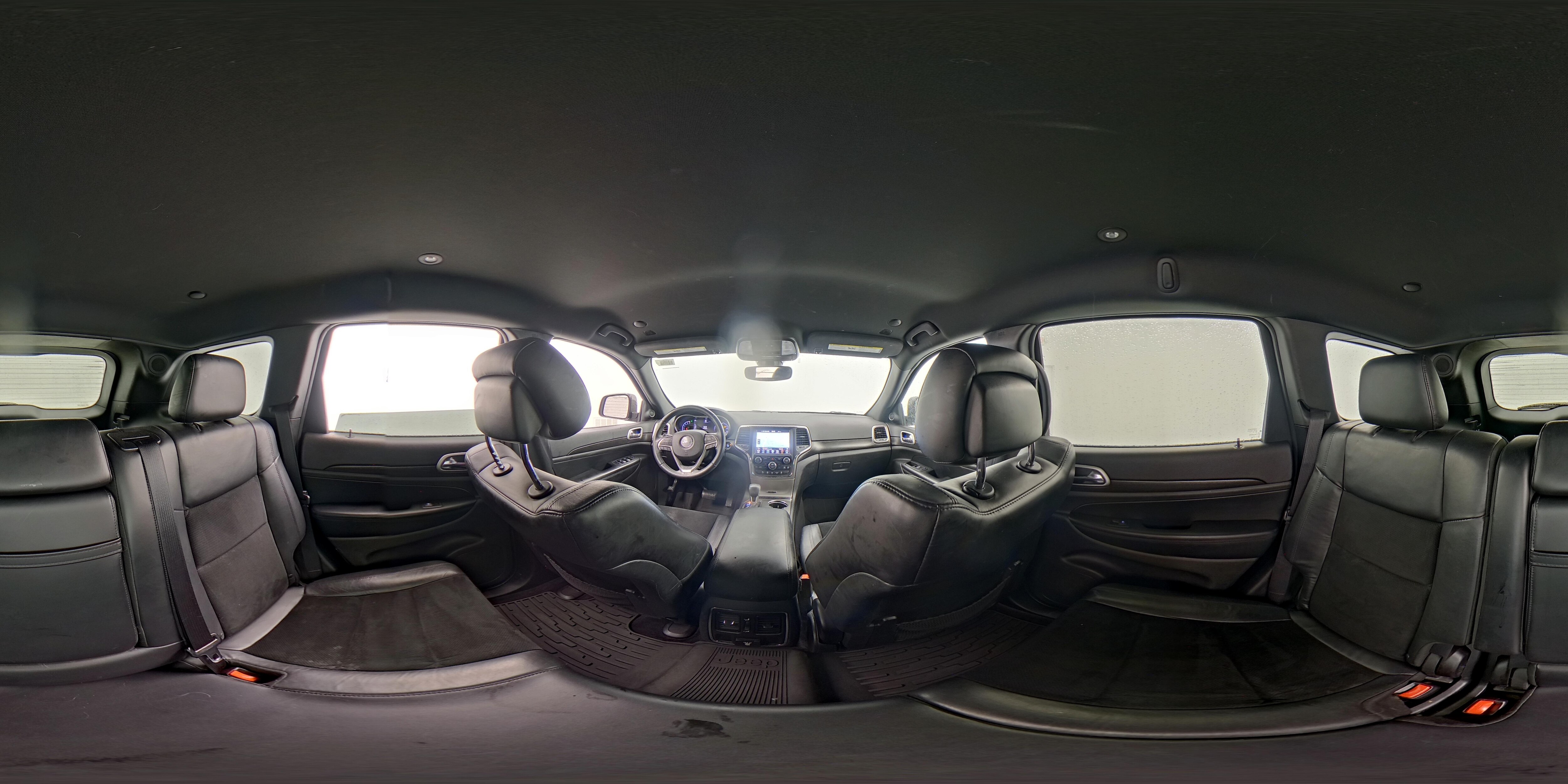 2018 Jeep Grand Cherokee Altitude - Photo 26