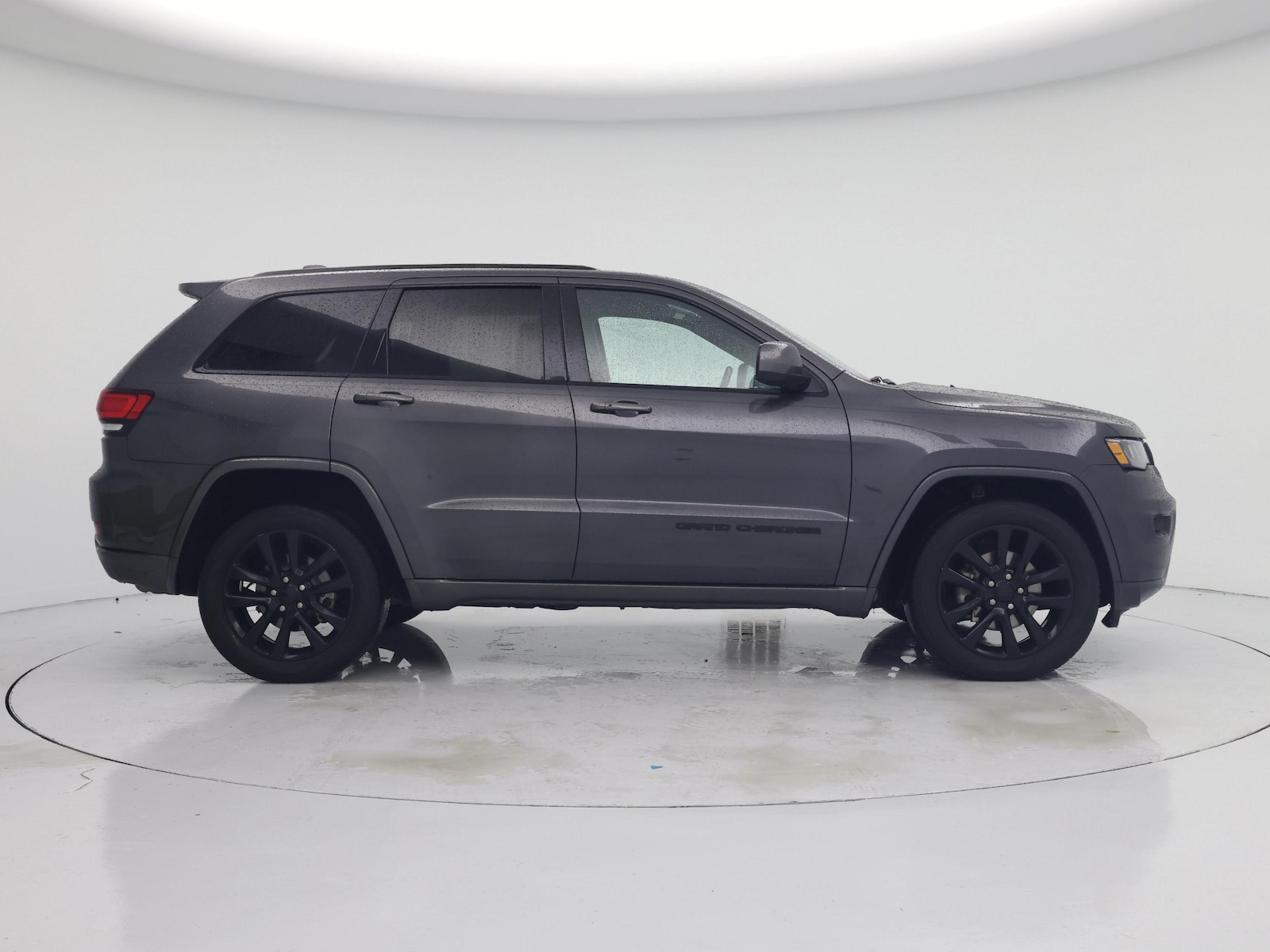 2018 Jeep Grand Cherokee Altitude - Photo 8