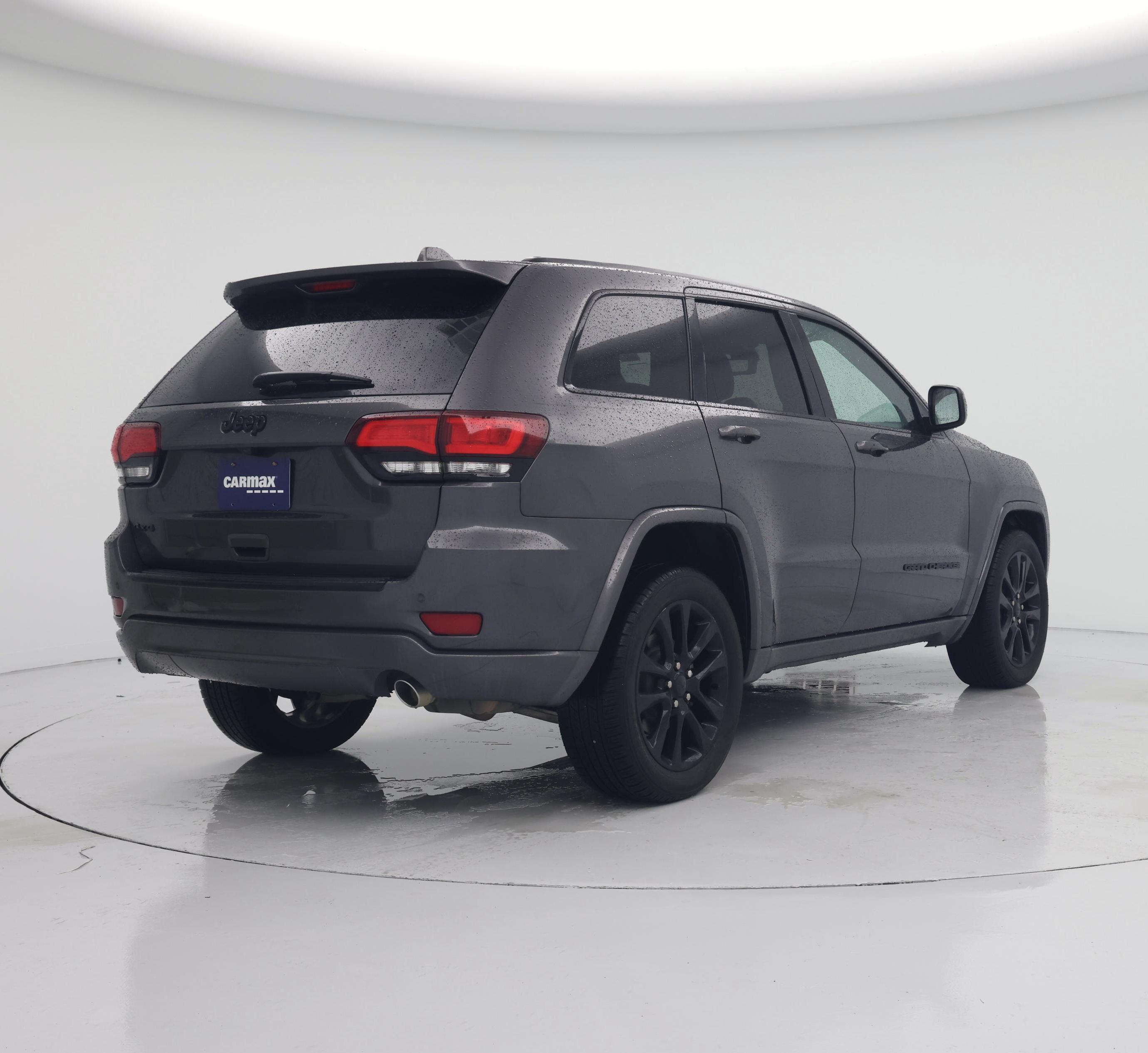 Thumbnail: 2018 Jeep Grand Cherokee - 8
