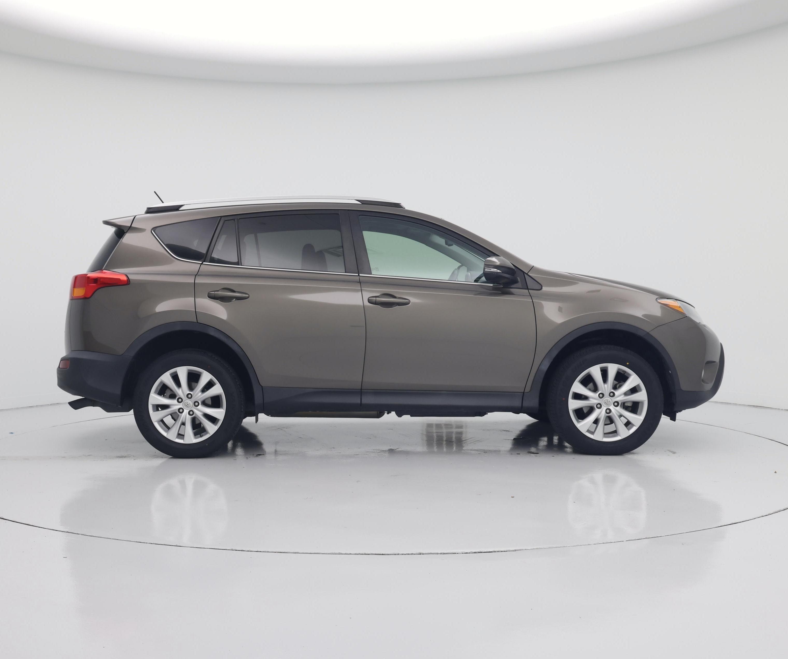 Thumbnail: 2015 Toyota RAV4 - 7