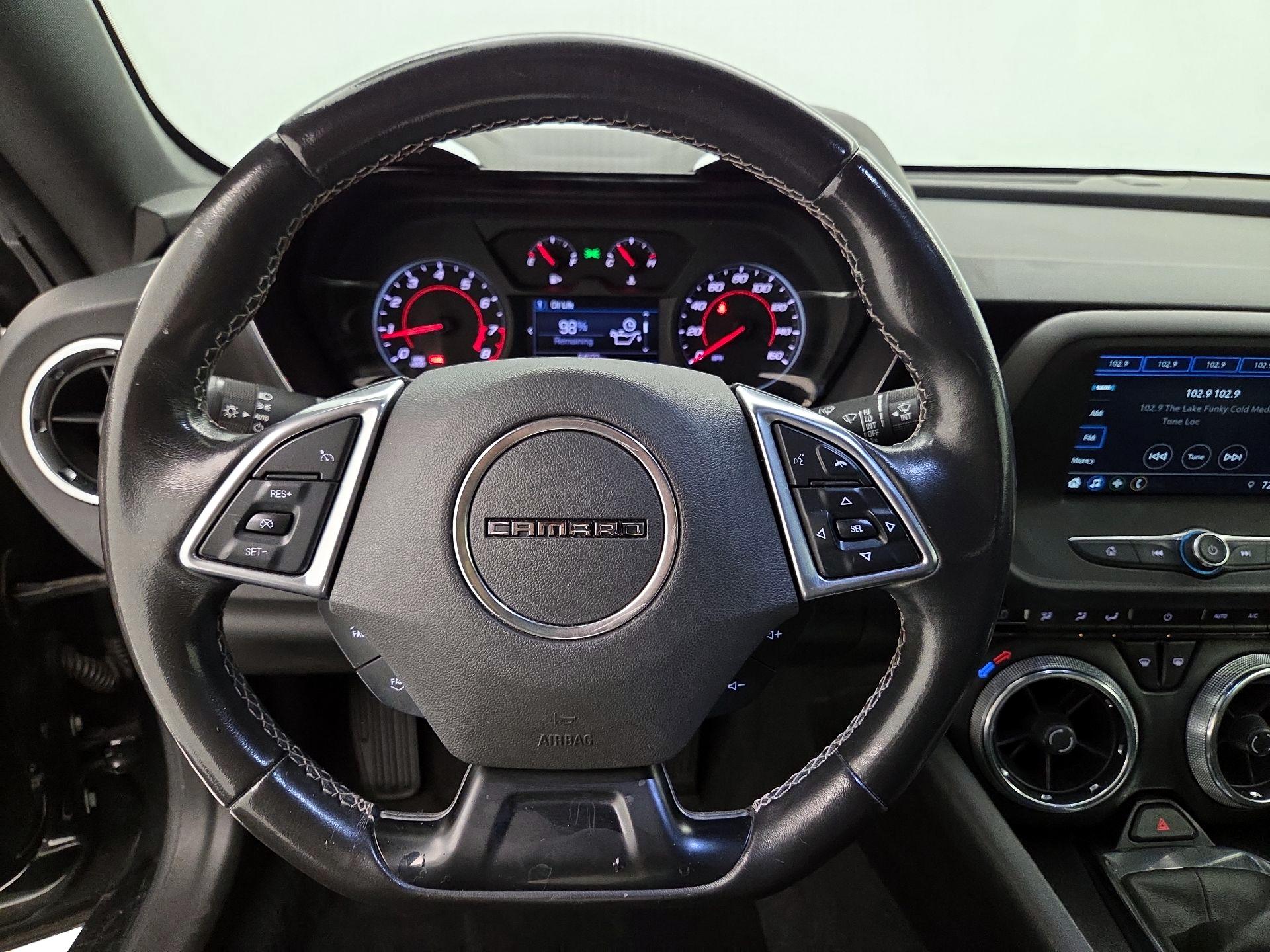Thumbnail: 2019 Chevrolet Camaro - 10
