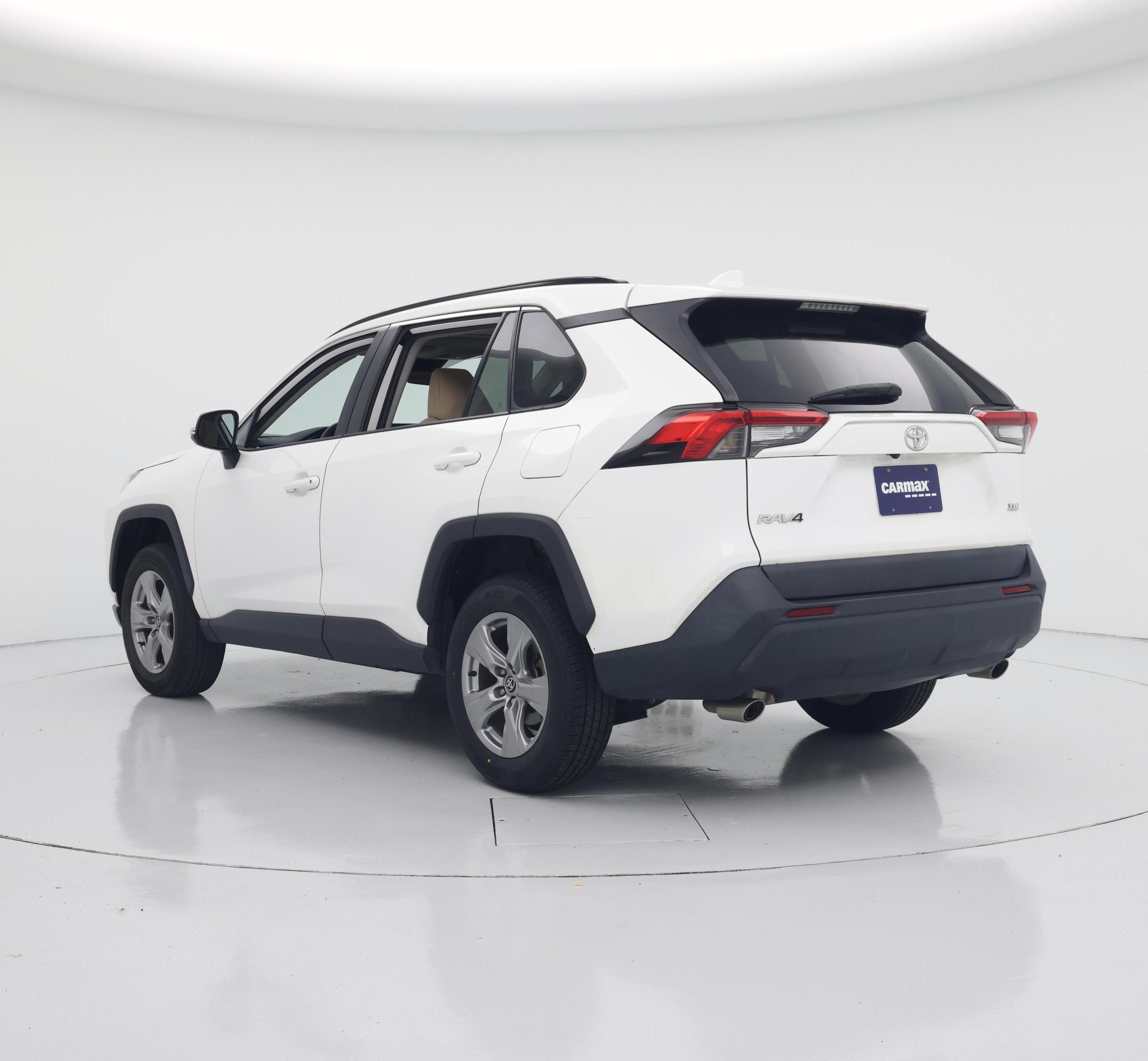 Thumbnail: 2022 Toyota RAV4 - 2