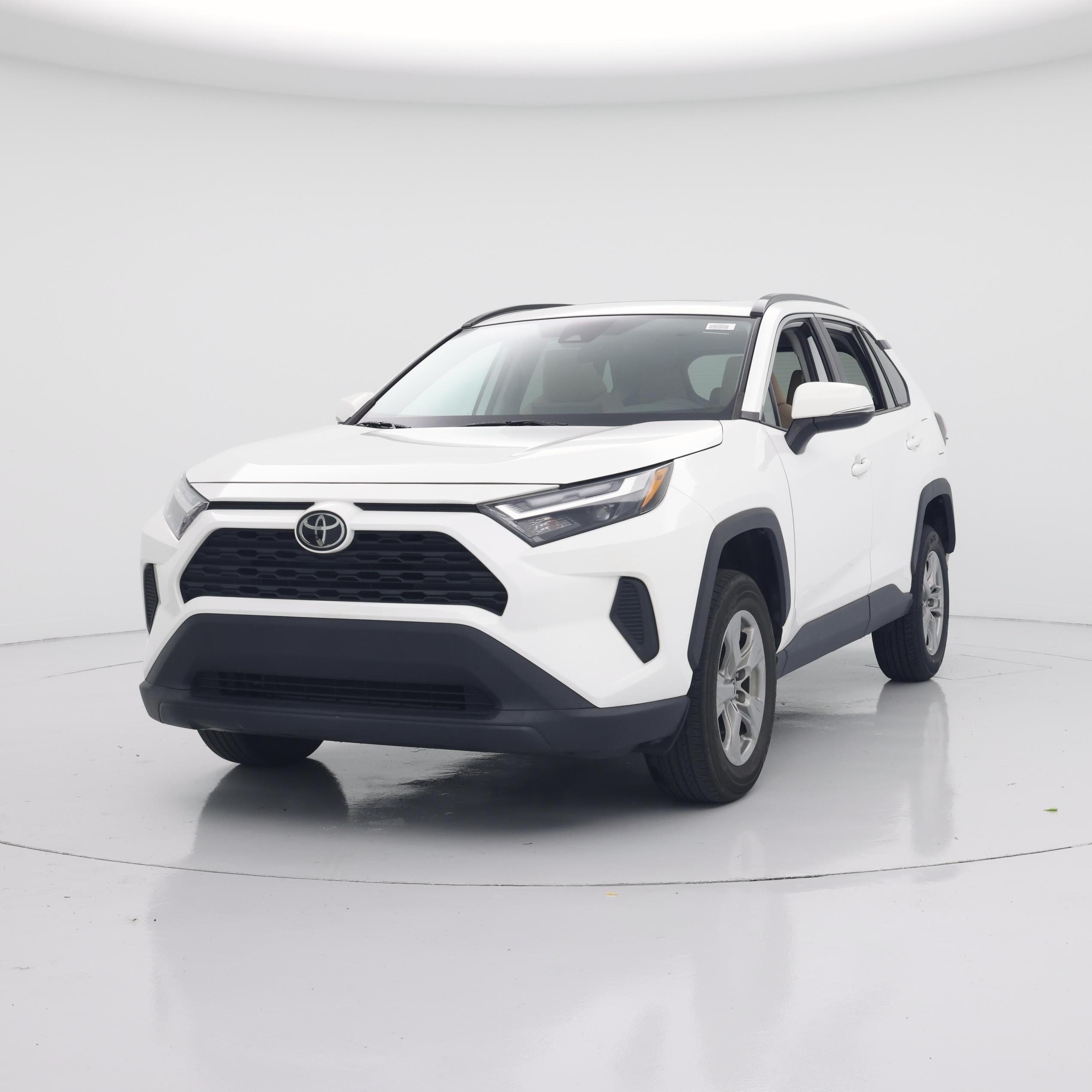 Thumbnail: 2022 Toyota RAV4 - 4