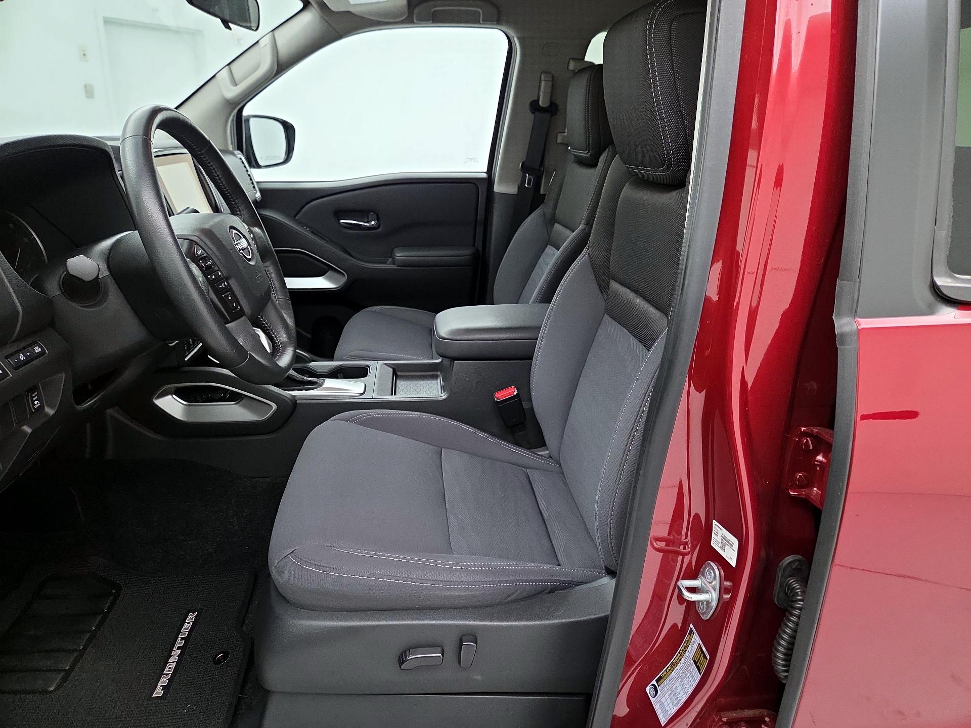 Thumbnail: 2023 Nissan Frontier - 11
