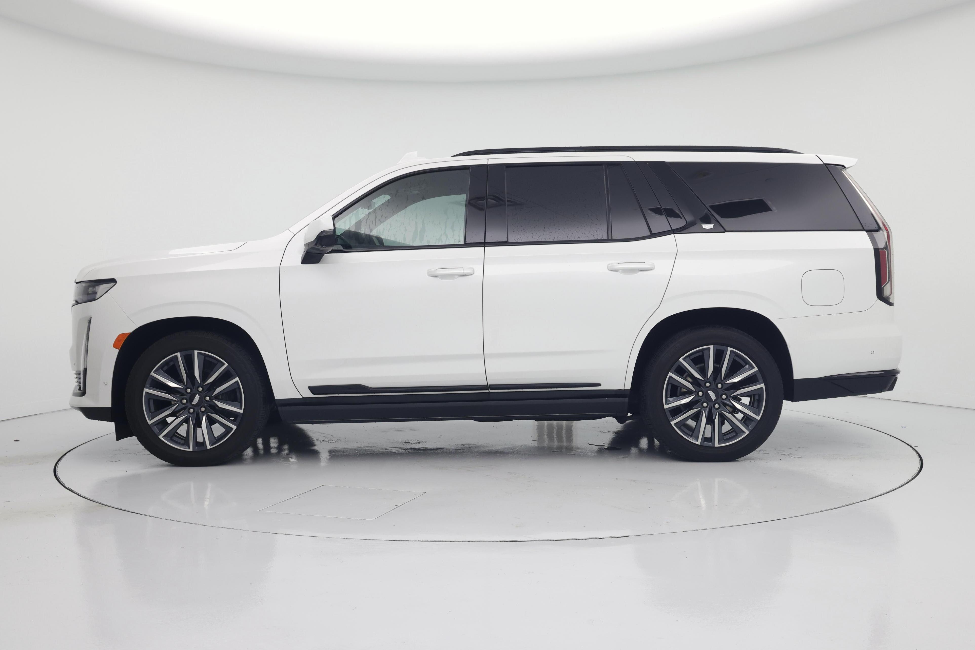 Thumbnail: 2021 Cadillac Escalade - 3