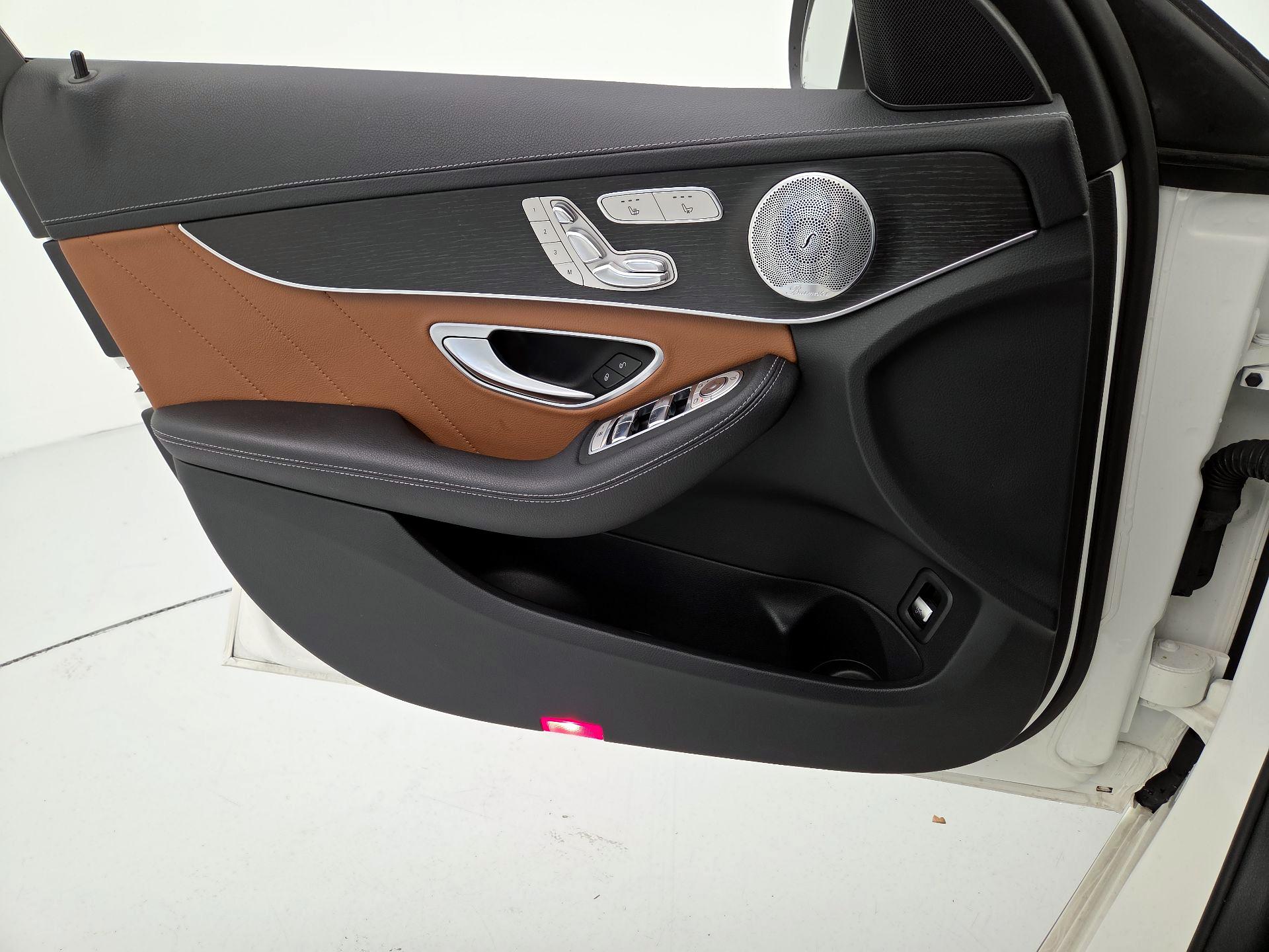 Thumbnail: 2021 Mercedes-Benz C-Class - 12