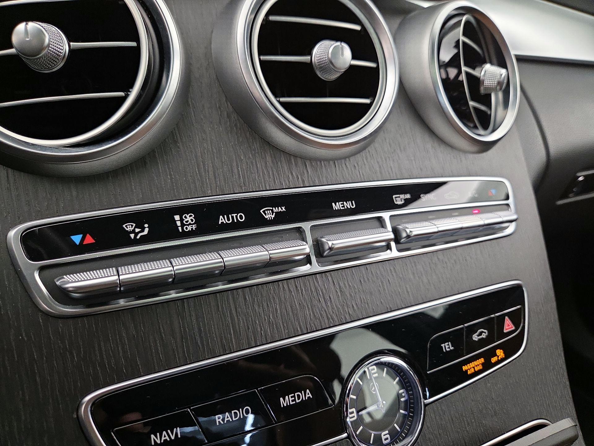Thumbnail: 2021 Mercedes-Benz C-Class - 17