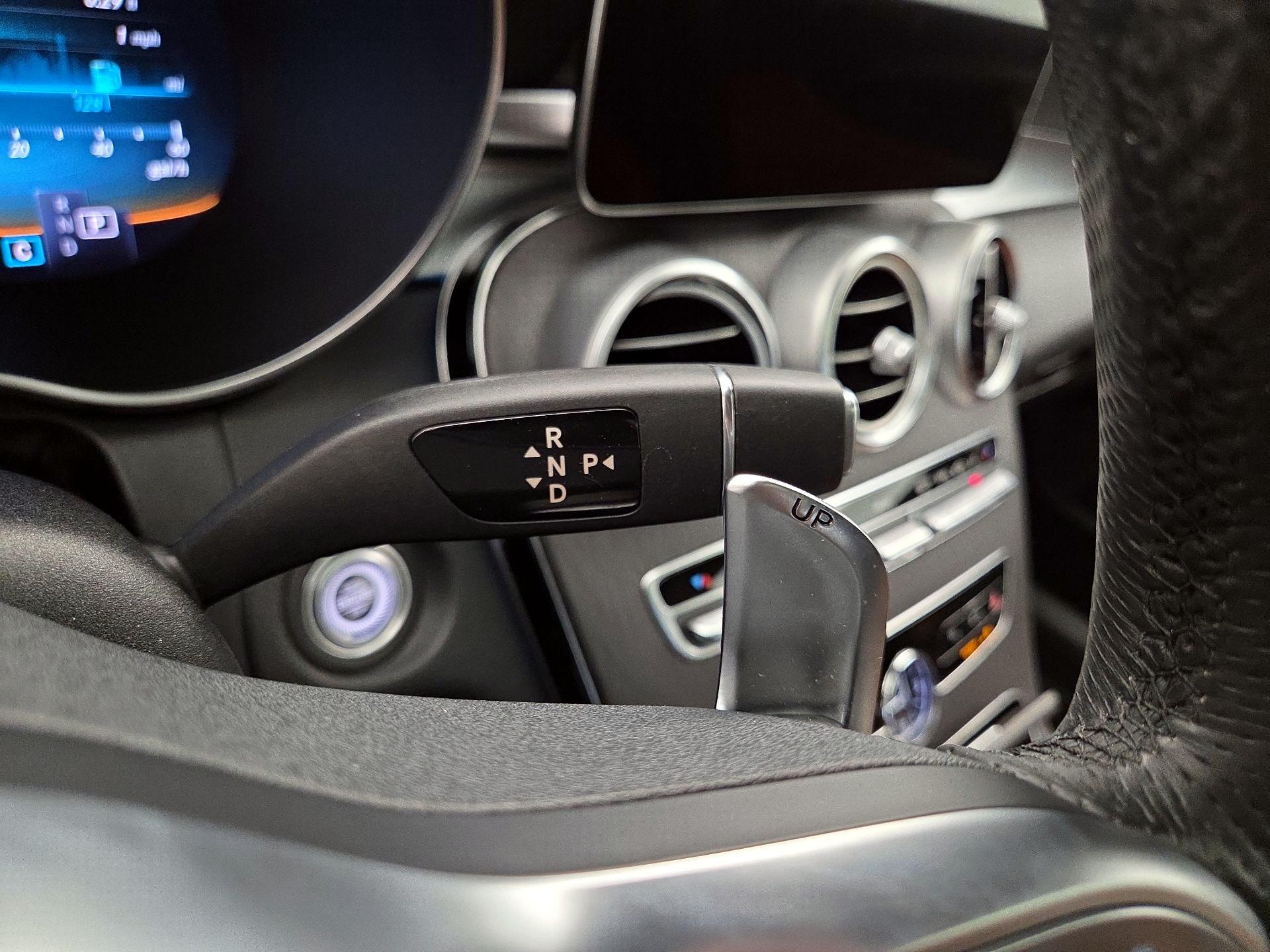 Thumbnail: 2021 Mercedes-Benz C-Class - 18