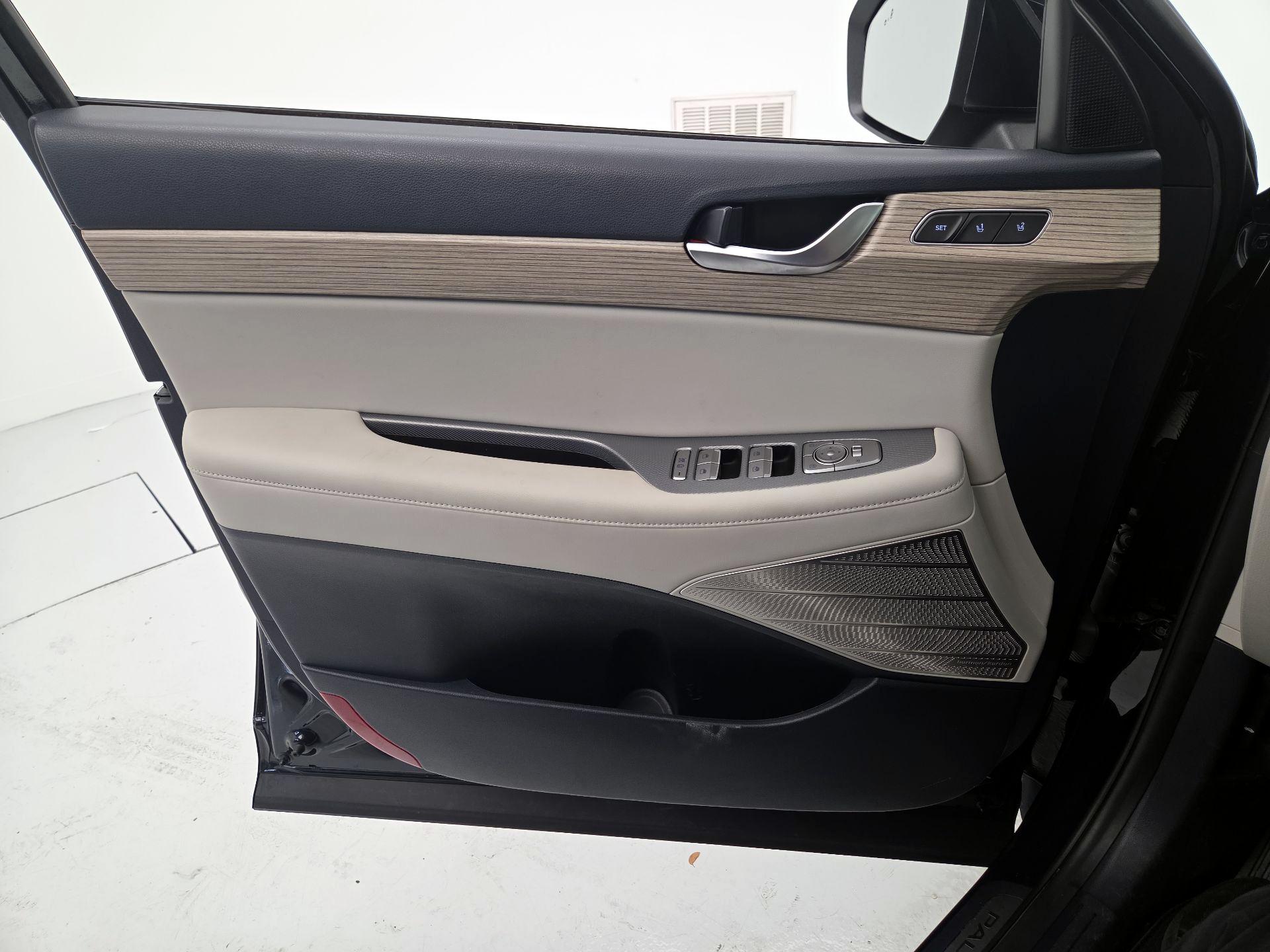 Thumbnail: 2021 Hyundai Palisade - 12