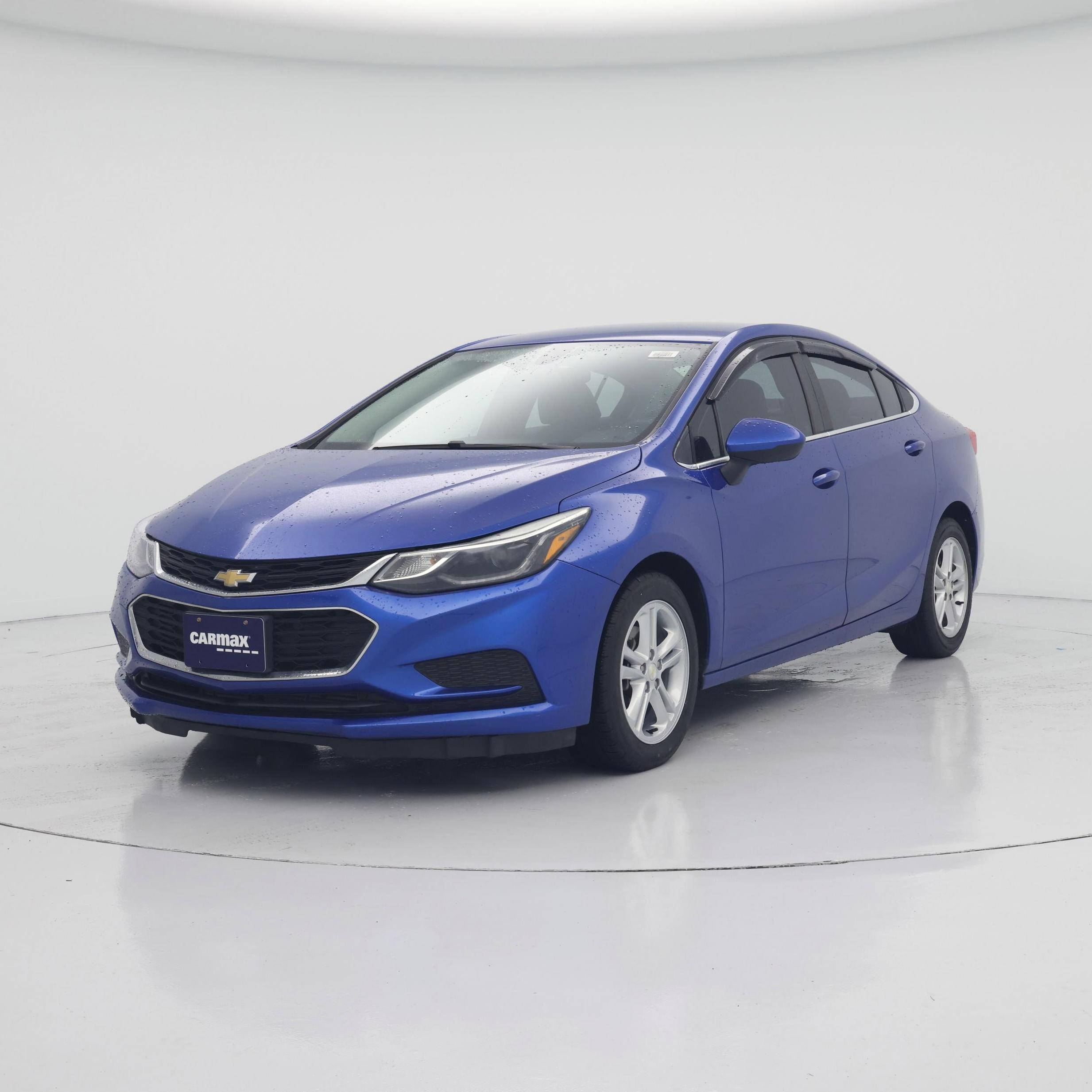 Thumbnail: 2018 Chevrolet Cruze - 4